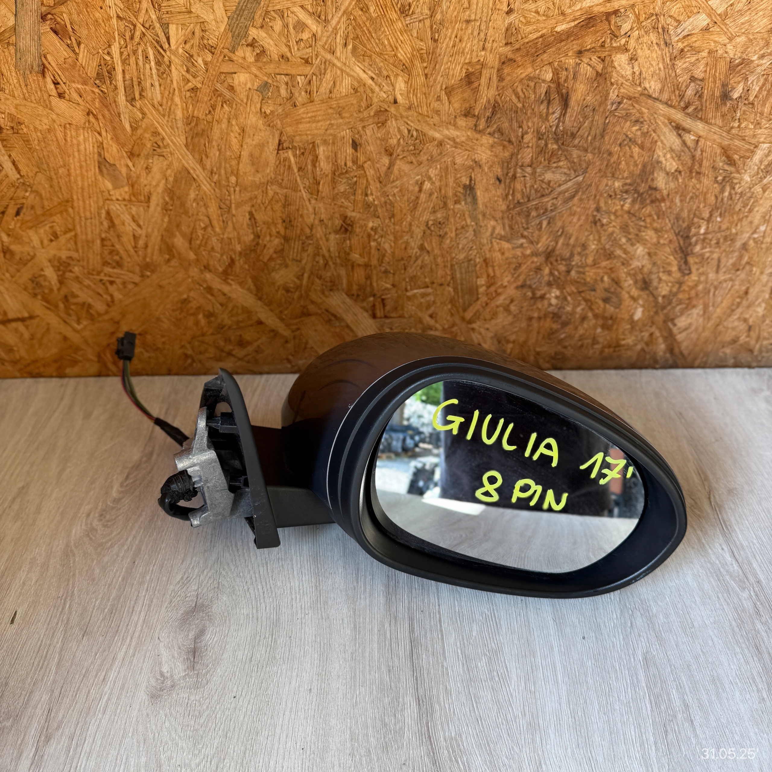 mirror right ALFA ROMEO GIULIA 8 PIN 2017 ROK