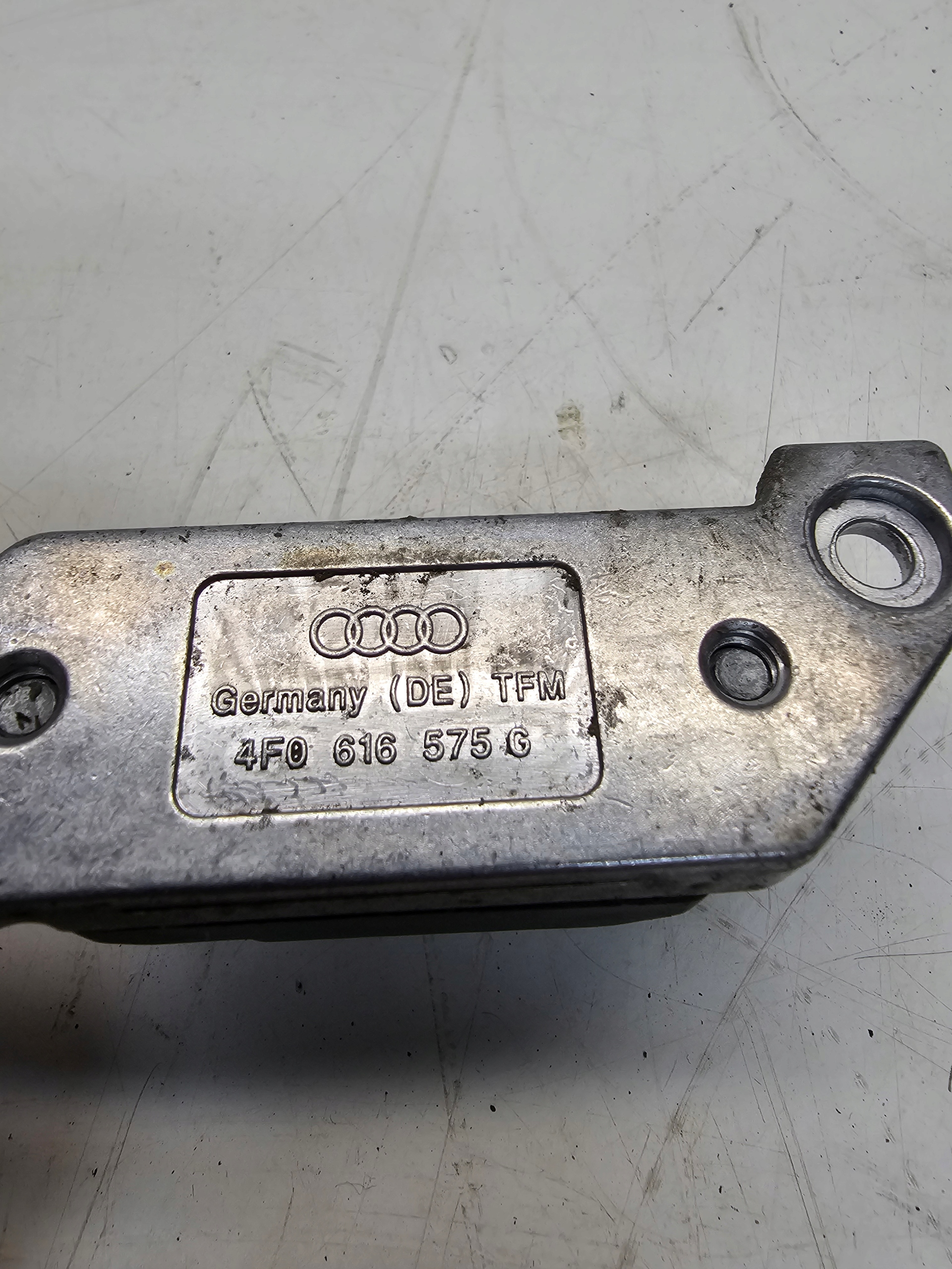 SENSOR PRZYSPIESZENIA AUDI A4 A5 A6 4F0616575G 4F0907651