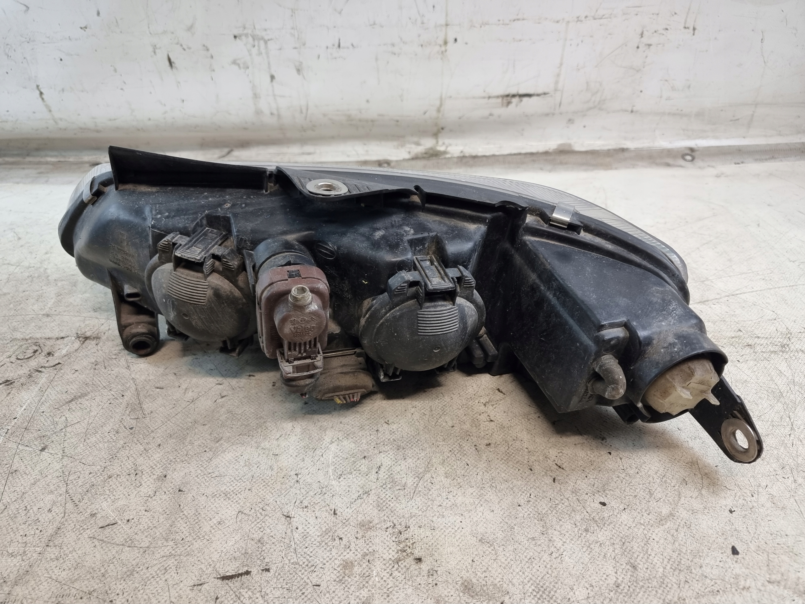 light right front PEUGEOT 406 97r