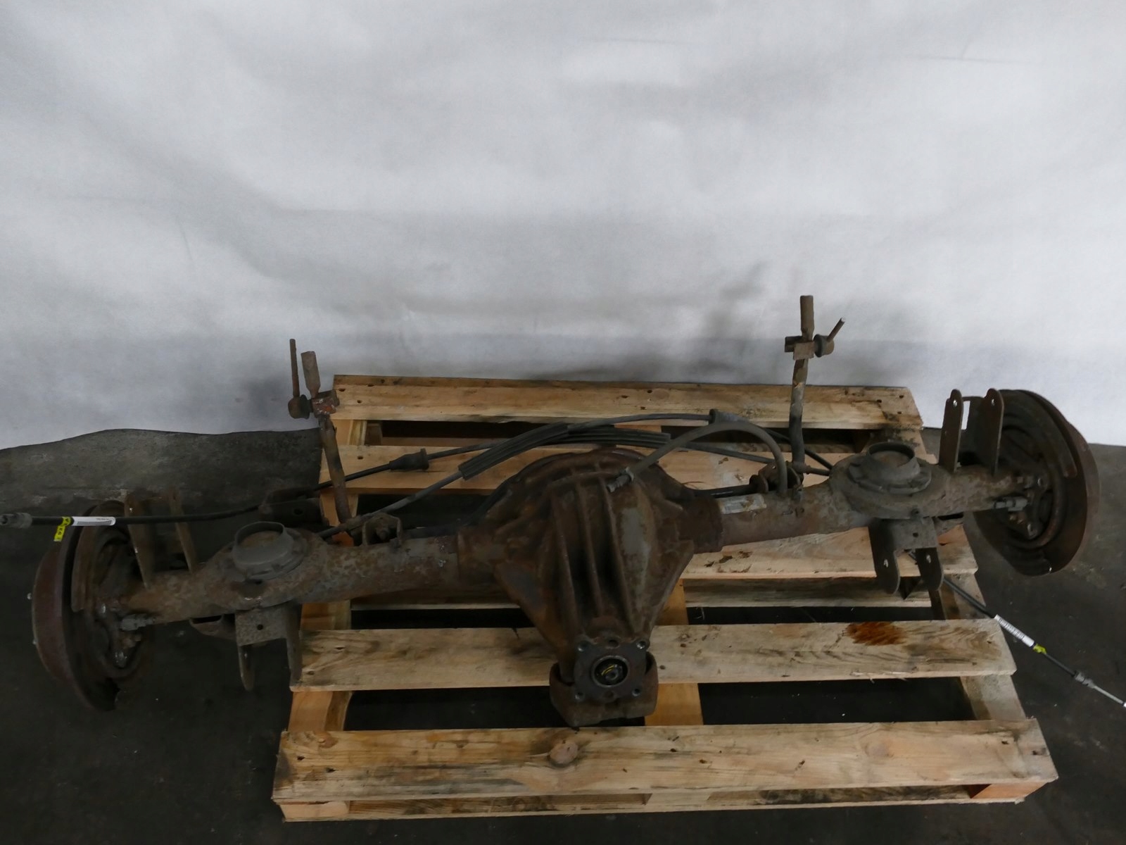 DODGE НІТРО 2.8 КРД ВІСЬ МІСТ СТУПИЦЯ ДИФЕРЕНЦІАЛ ЗАД. 3.21