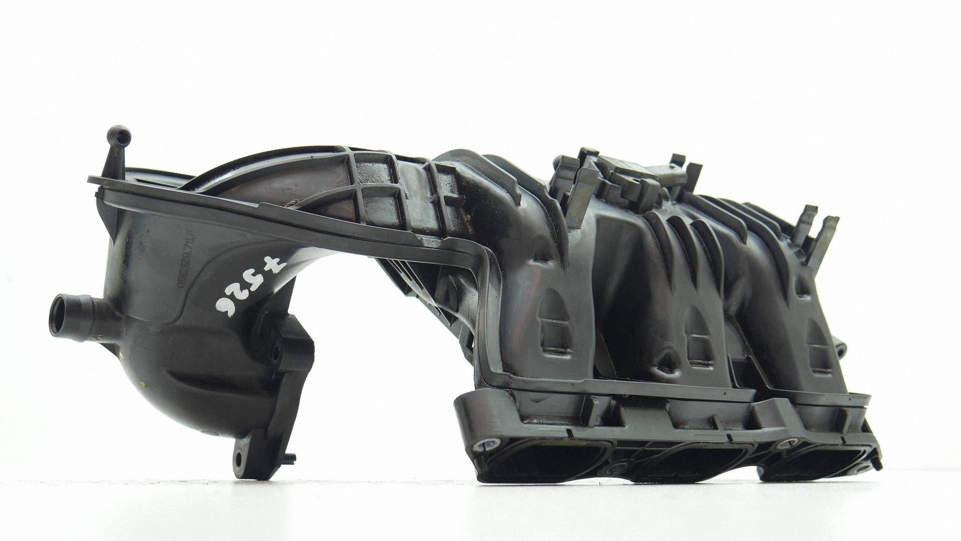 intake manifold VW POLO VI 1.0 TSI 05C129711F