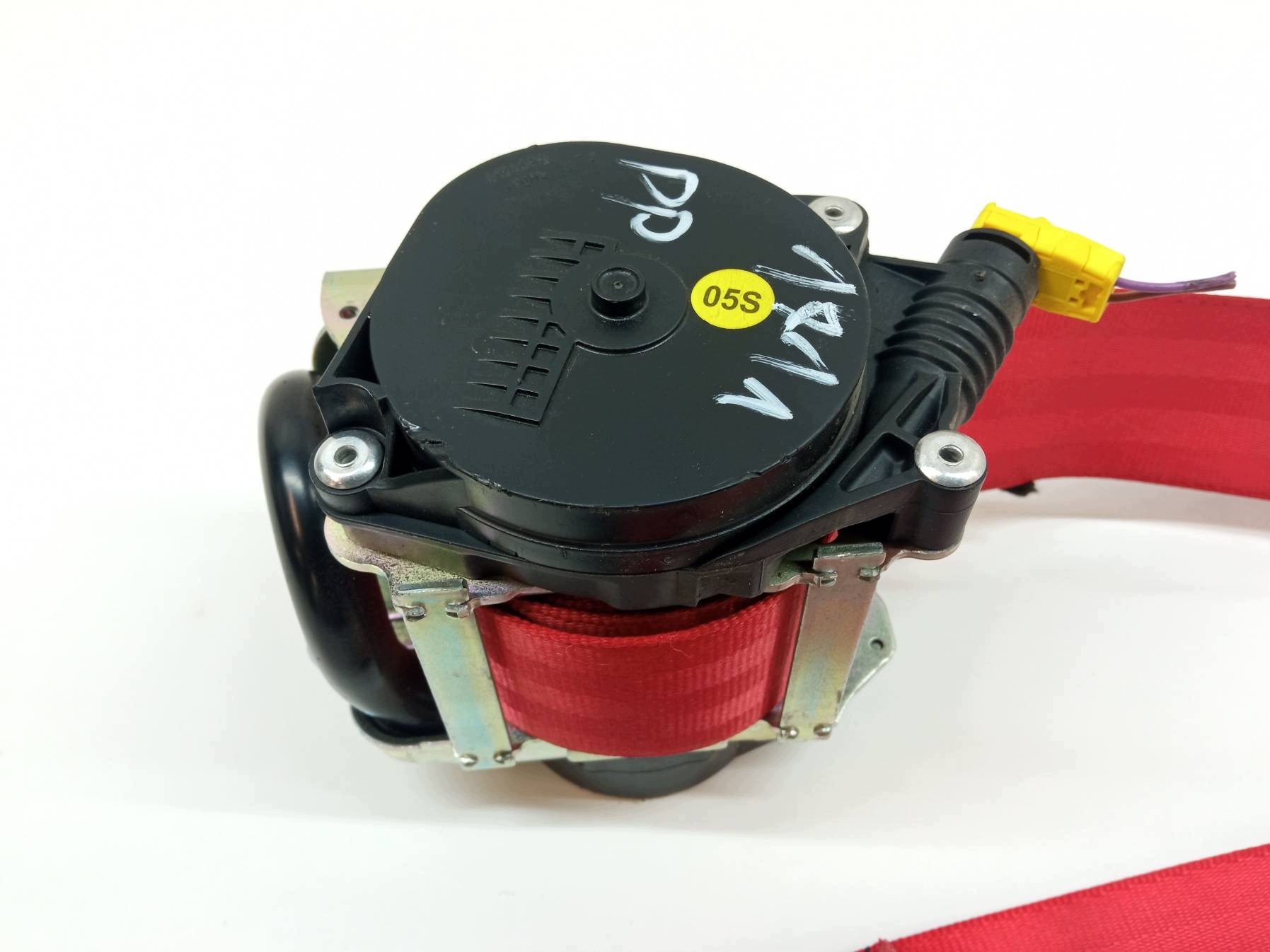 seat belt right front of the passenger 635371200A Porsche Panamera II 971