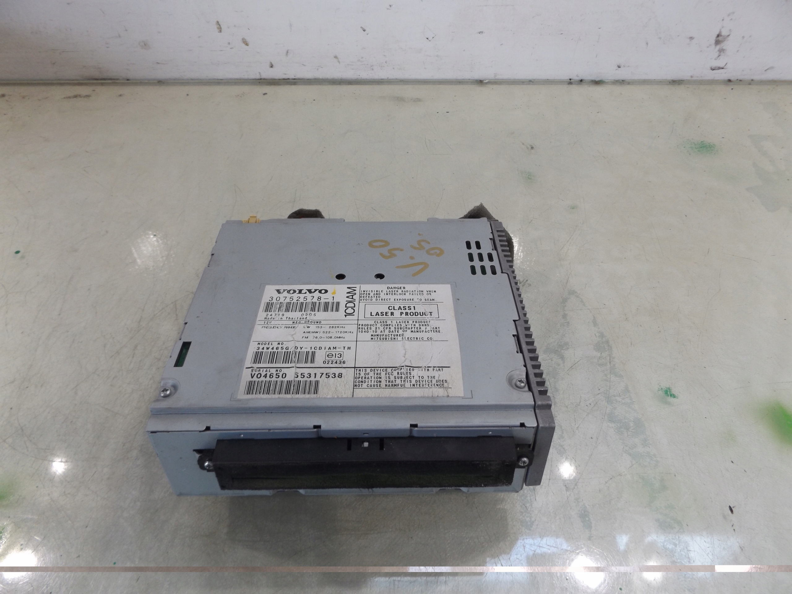VOLVO V50 RADIO CD