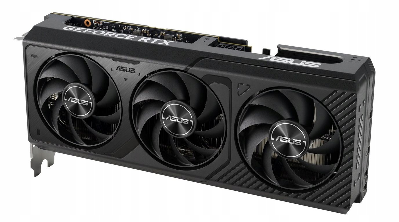 H.I.T FGAME_RYZEN 7 7800x3D_32GB_RTX 4070 SUPER_NVME 1TB + GRA STAR WARS ! Liczba rdzeni procesora 8