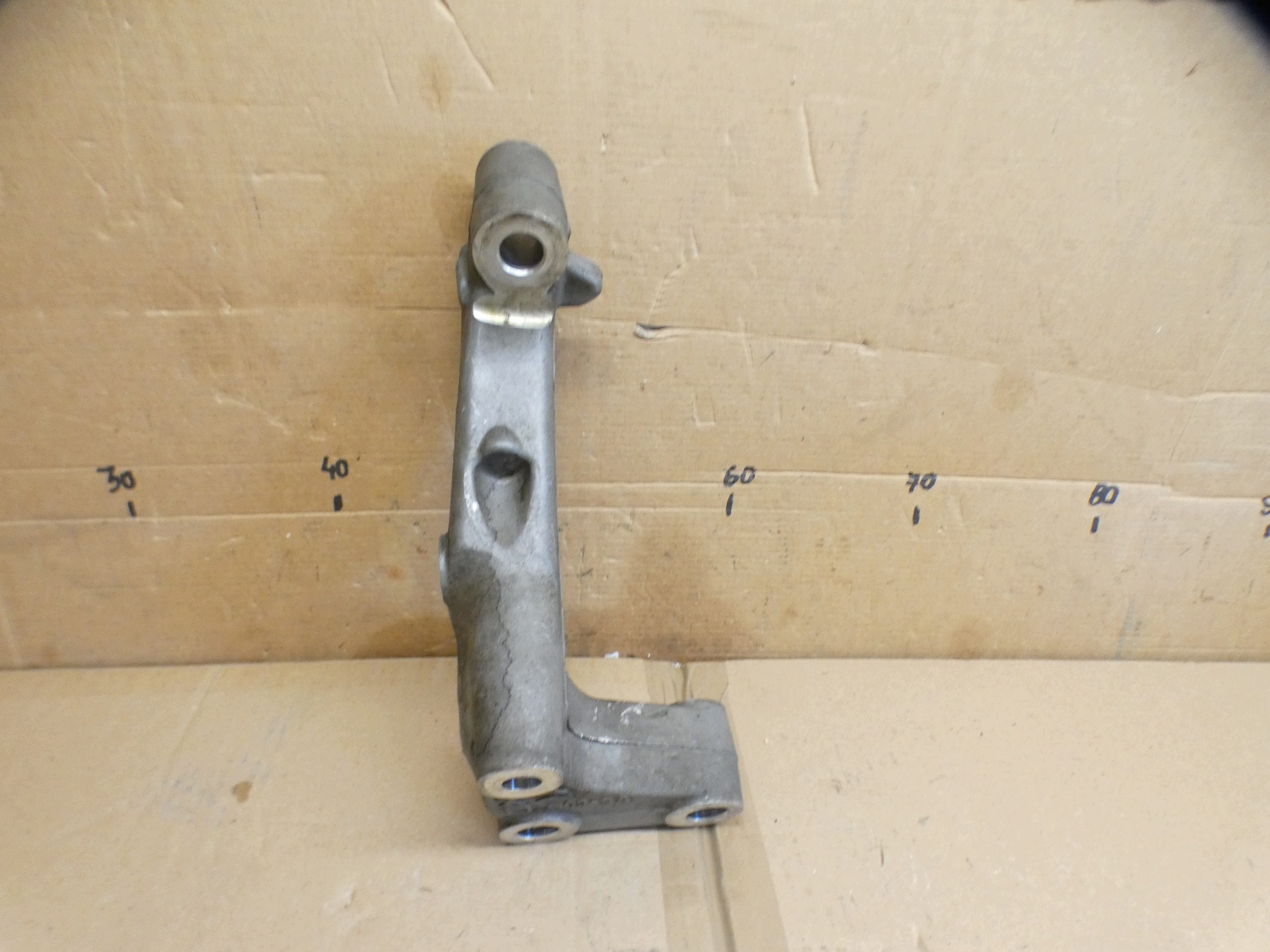 left right holder SANEK PRZEDNICH CITROEN DS7 CROSSBACK