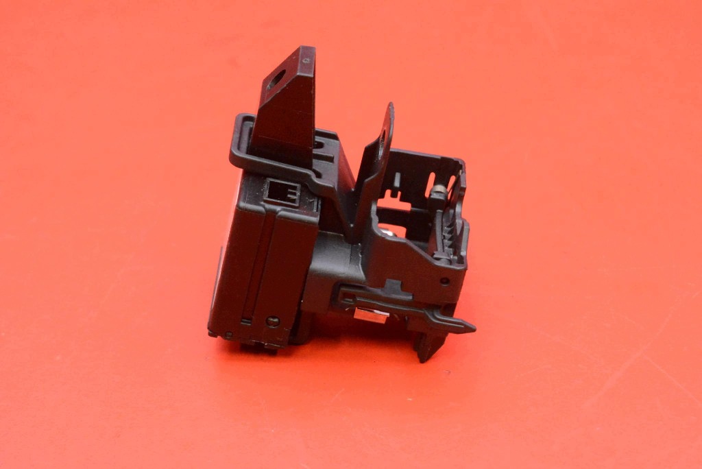 ignition key button AH4N-15607-AE VOLVO V40 II 2.0 D2 120 KM 12-16