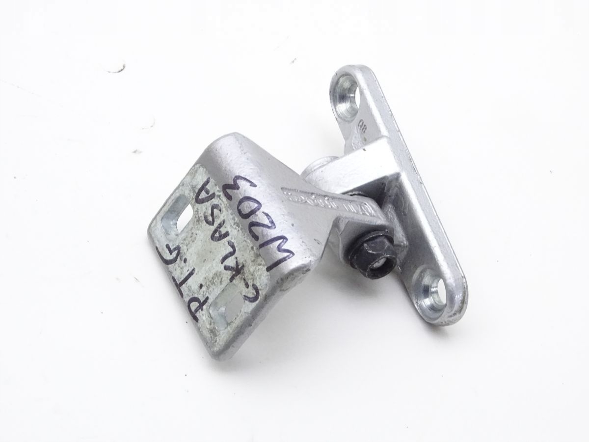 MERCEDES W203 00- ZAWIAS DRZWI PRAWY TYŁ GÓRA 744