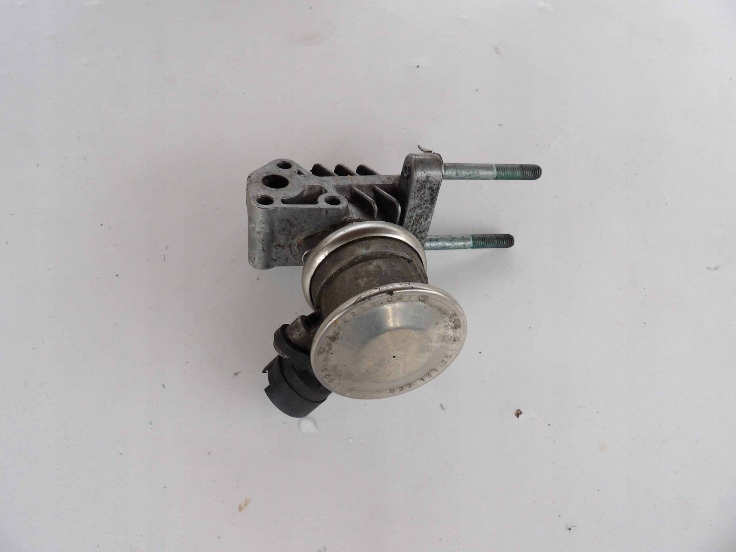 VW GOLF IV AUDI valve vacual EGR