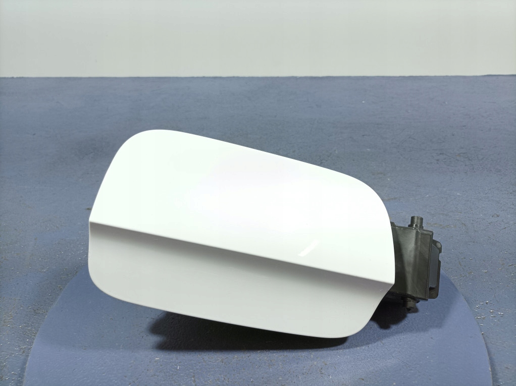 AUDI A5 F5w SPORTBACK ЛЮЧОК ЗАЛИВА ТОПЛИВА LY9Cw8809906a