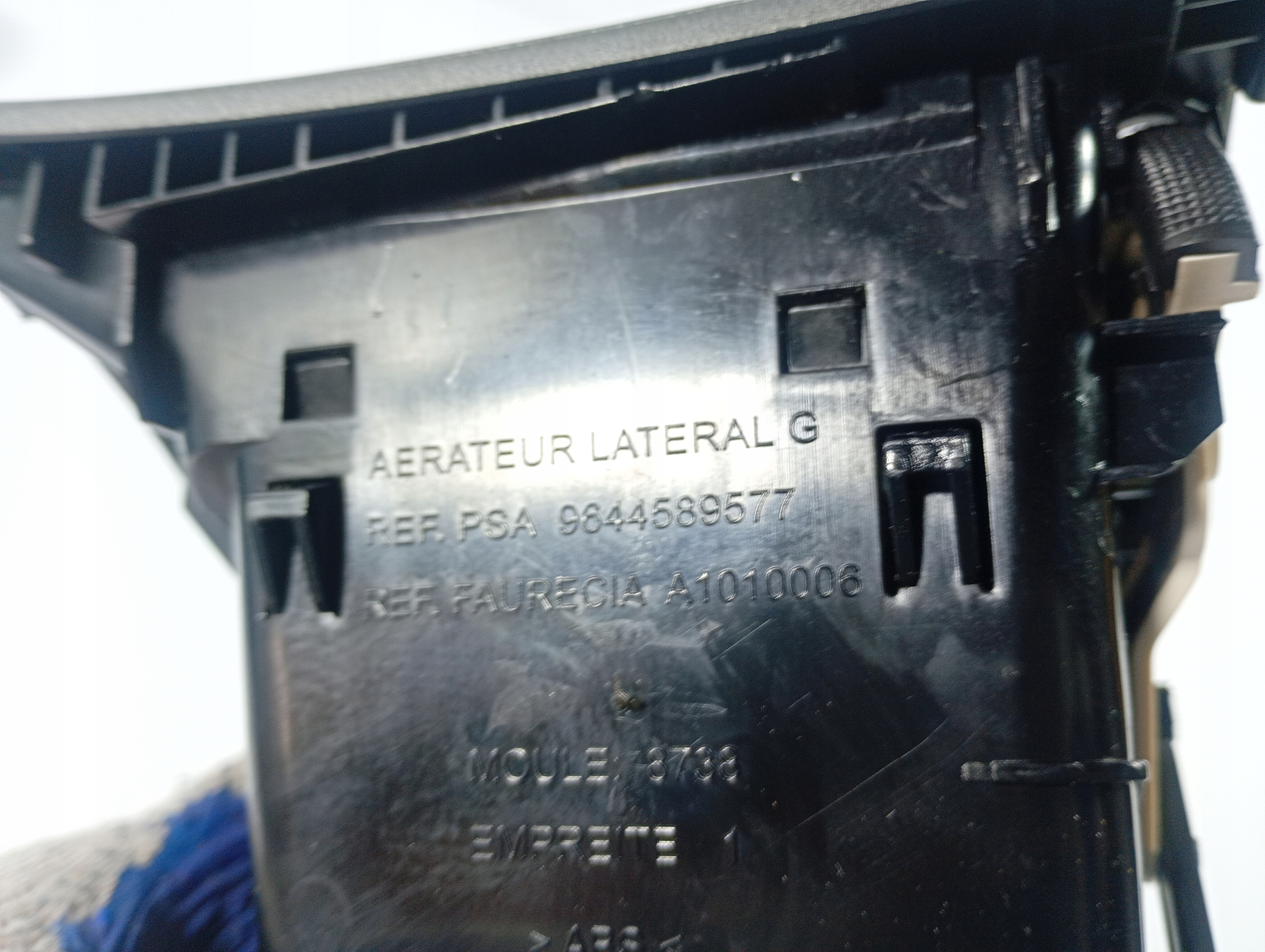 grid air conditioning devices air left driver´s OE 9644589577 Peugeot 407 SW 05-10