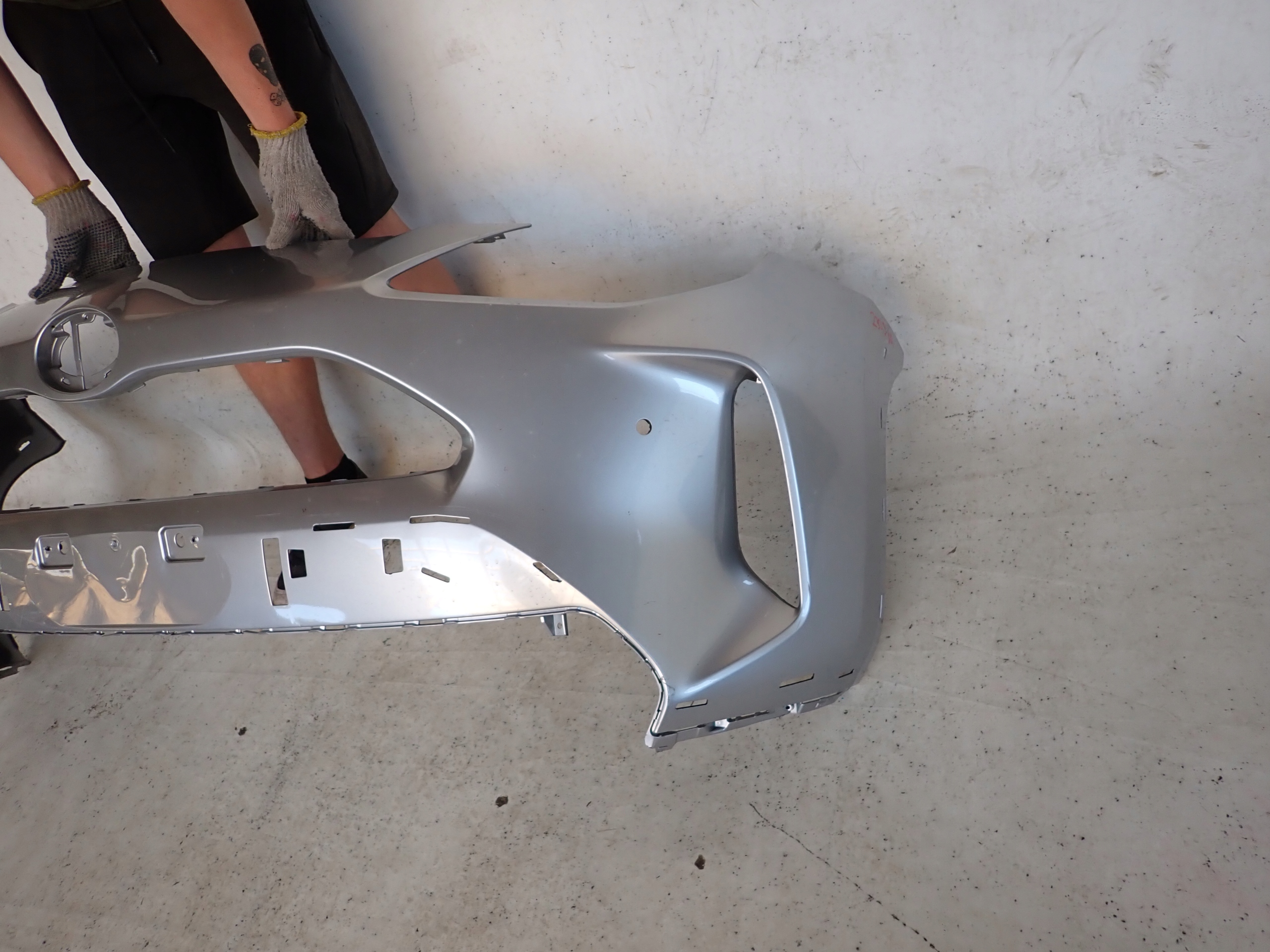 TOYOTA YARIS CROSS 21- bumper front front PDC
