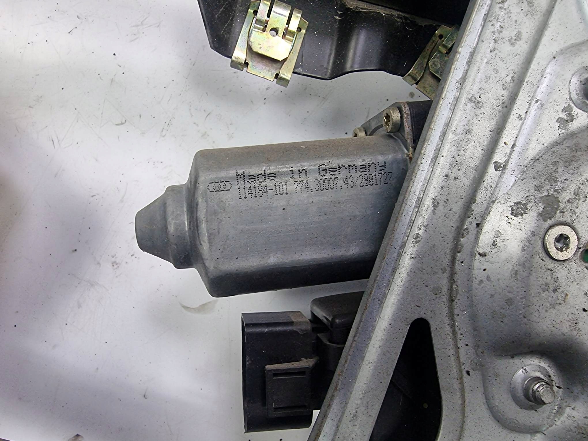 mini motor windows right front AUDI A4 B5