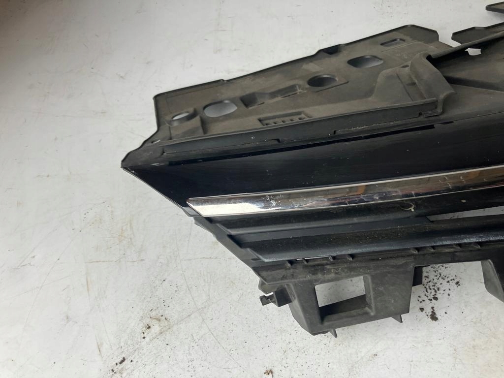 Grill Grill RENAULT CLIO IV LIFT