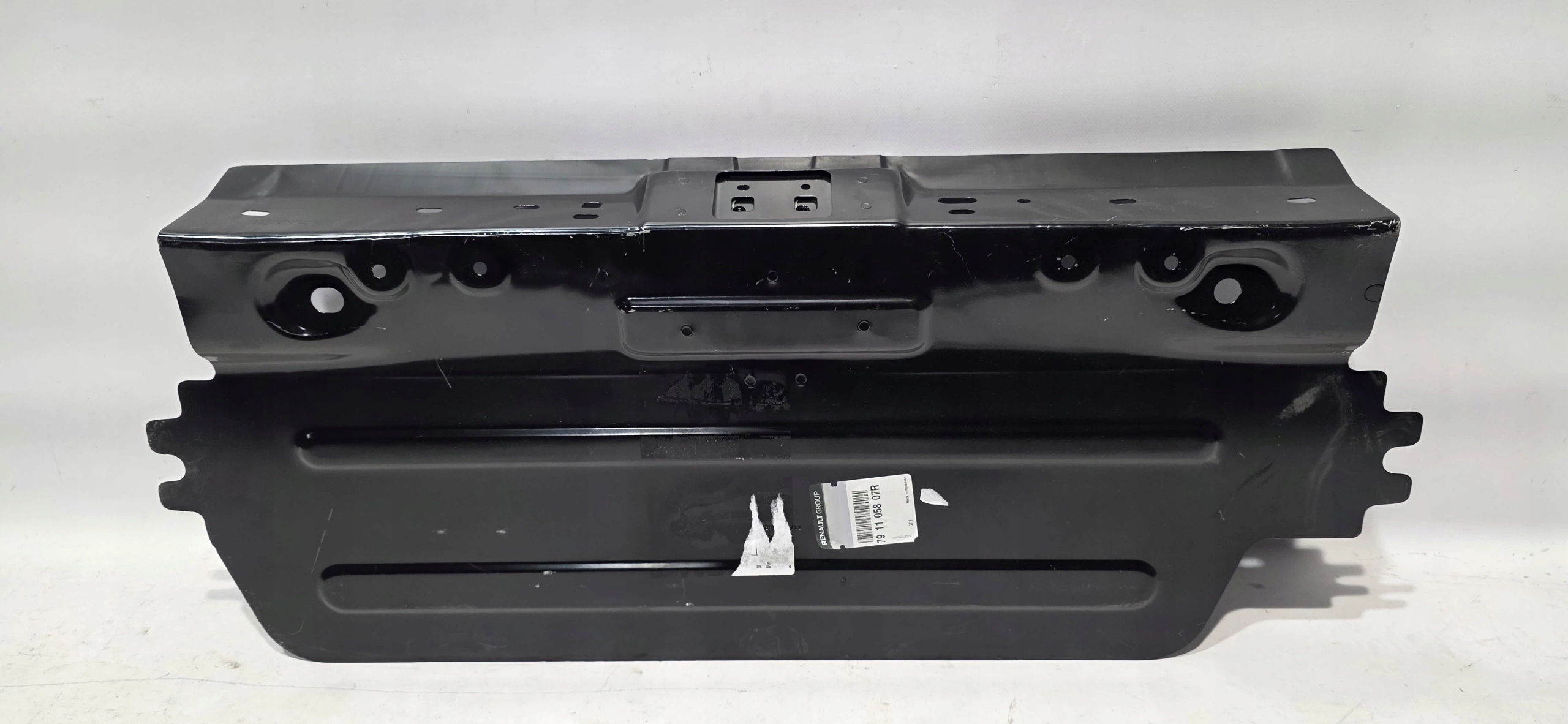 rear panel DACIA DUSTER III 24- new original 791105807R