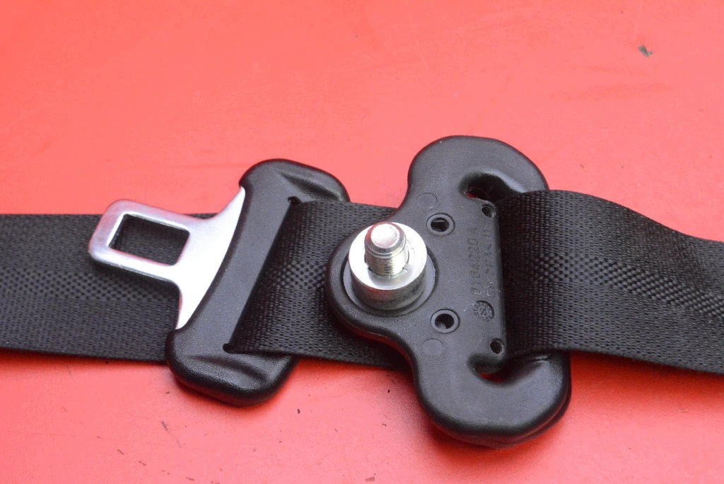 tension belt safety left front 622108800F MITSUBISHI SPACE STAR 2 II LIFT