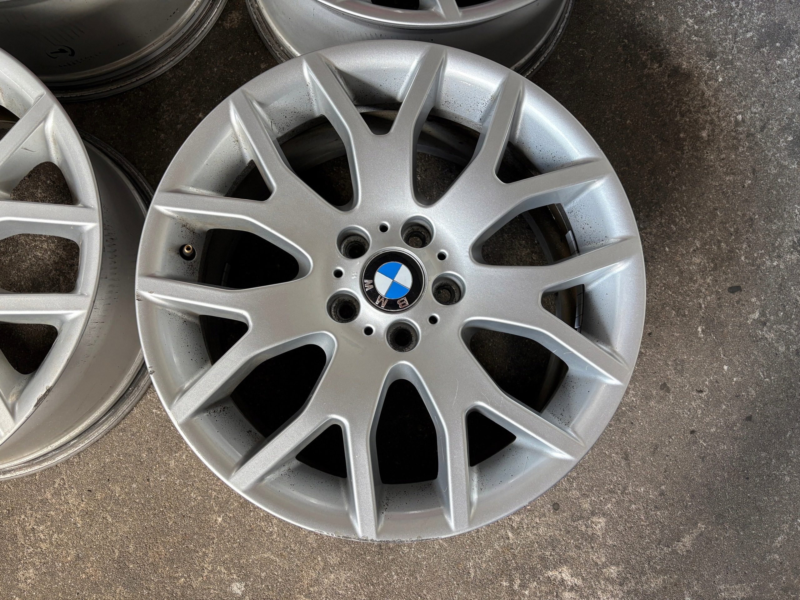 discs 19 BMW OE E70 E71 E72 F15 F16 nr. 6774396