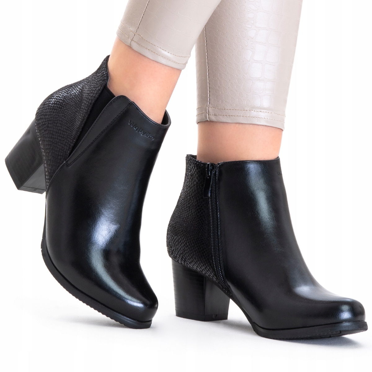 

Botki szersze ocieplane stabilne Suwak Wojtyłko