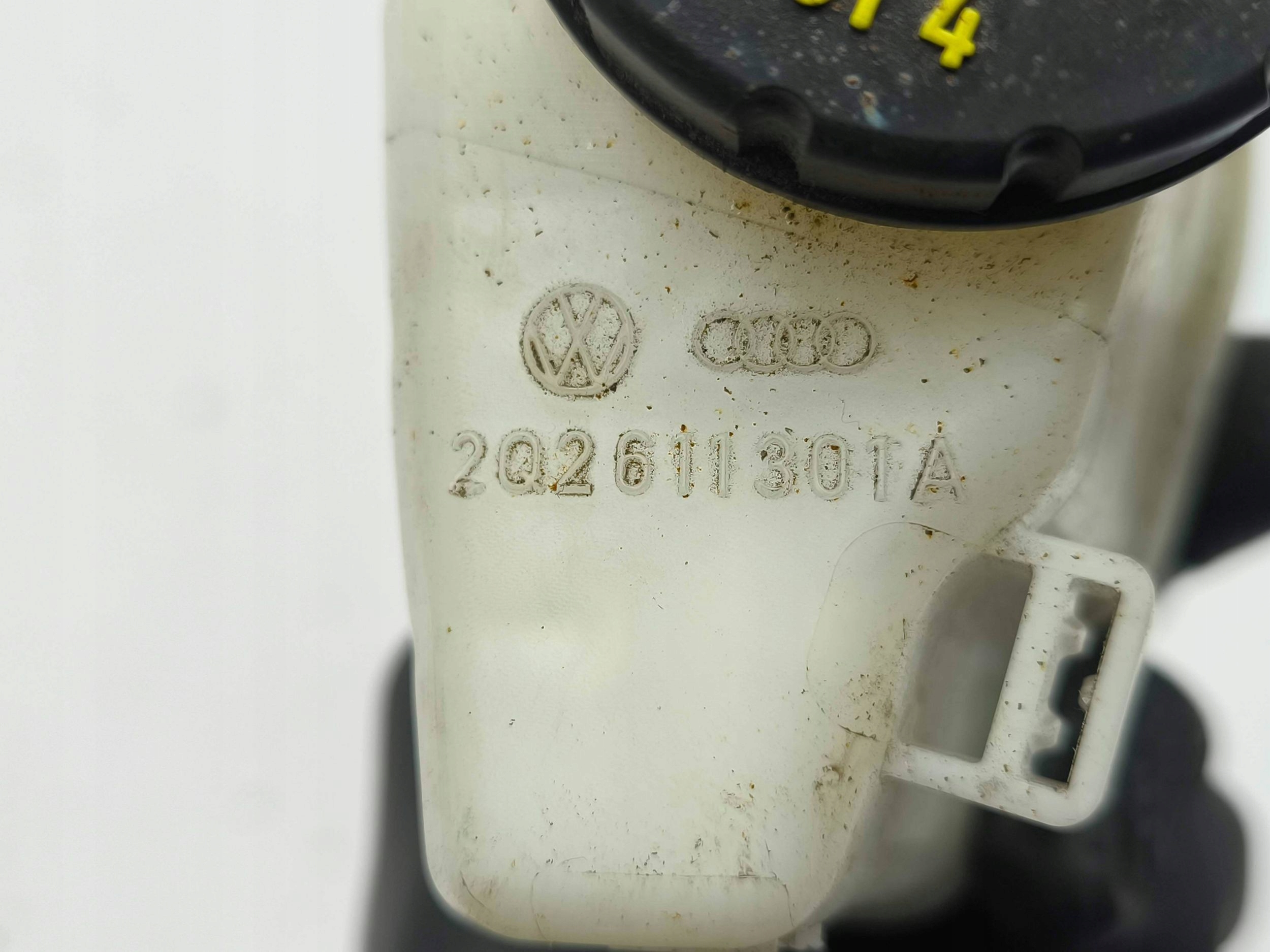 Audi A1 2023 бачок тормозной жидкости