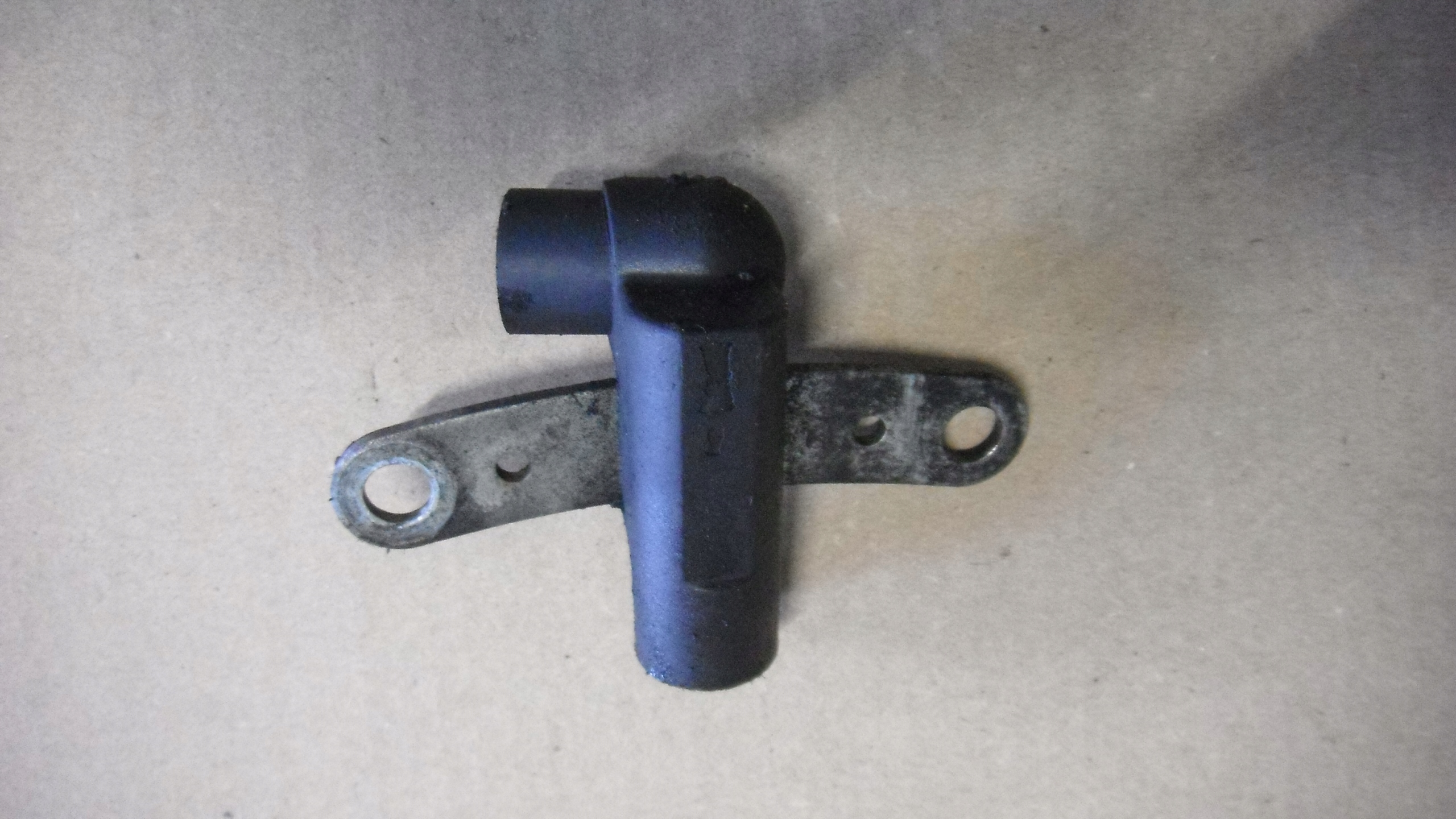 KANGOO 1.9D 97-03 CZUJNIK POŁOŻENIA WAŁU