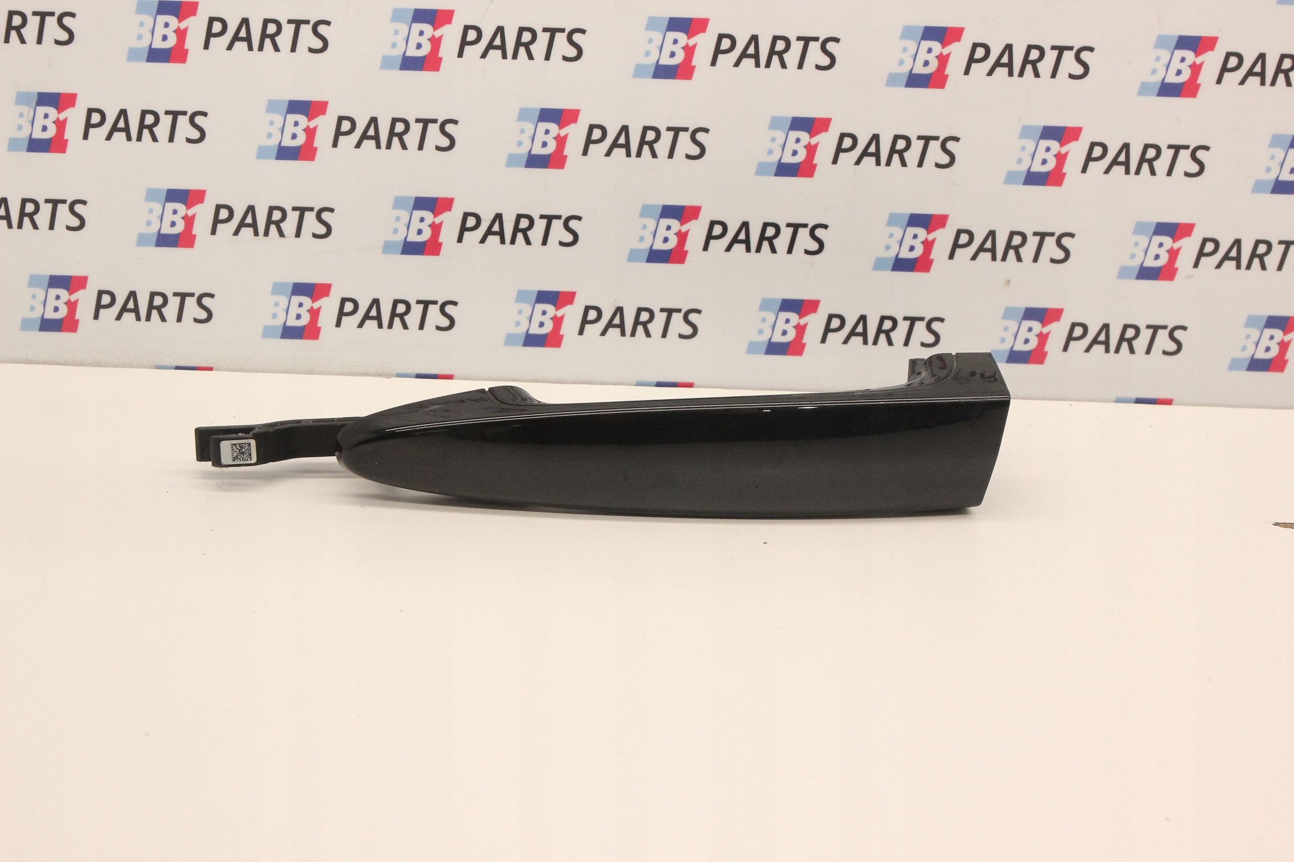 BMW F20 F25 F30 ручка левая перед зад 475 черный сапфир металлик 7207561