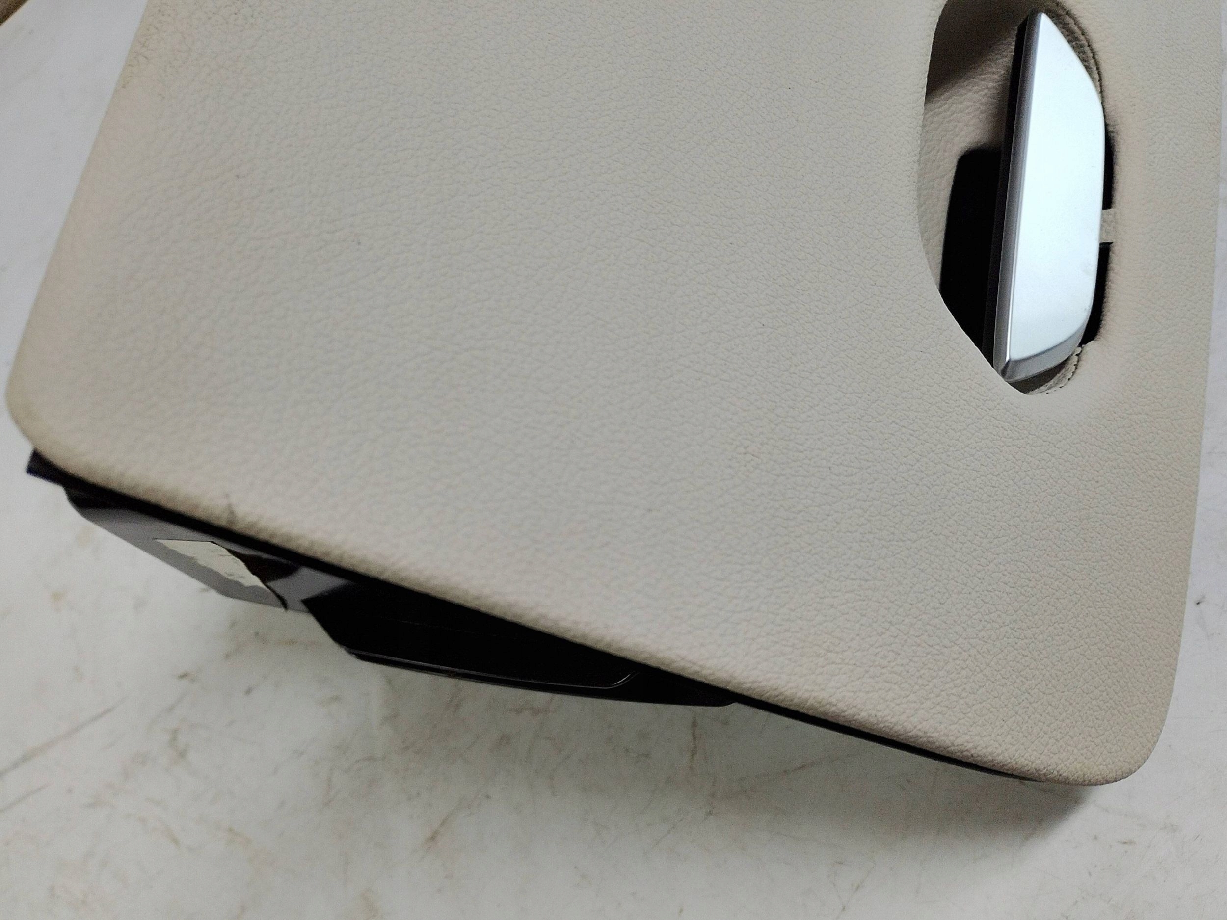 BMW 7 G11 G12 бардачок водители 936785007 европа