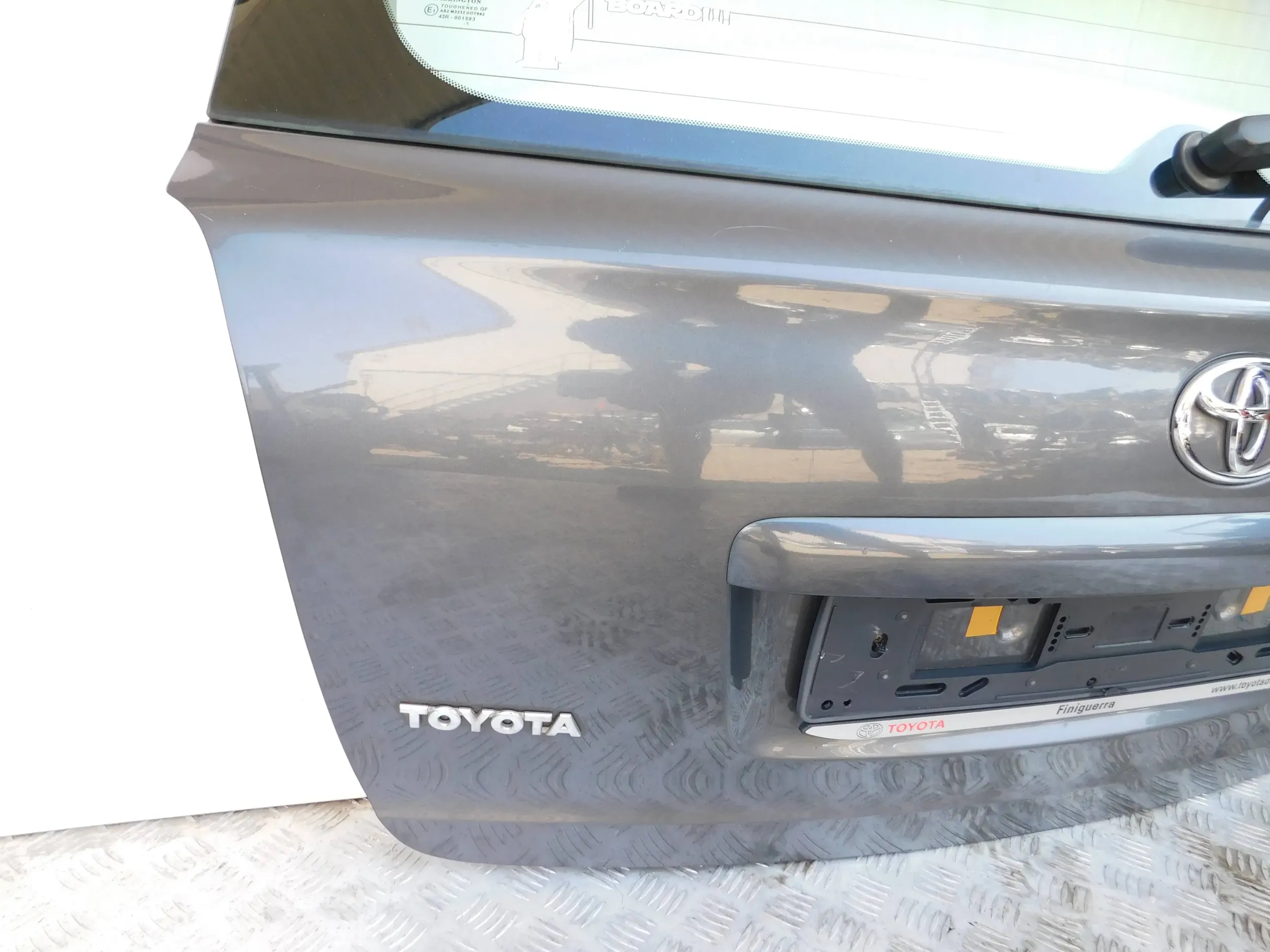 KLAPA TYŁ TYLNA BAGAŻNIKA TOYOTA AVENSIS T25 KOMBI Typ samochodu Samochody osobowe