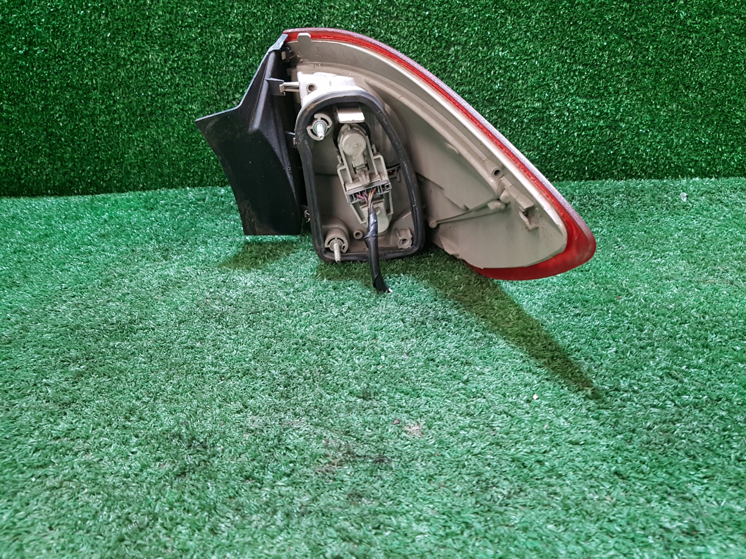 light left rear FORD MONDEO MK 4 7S71-13405-B