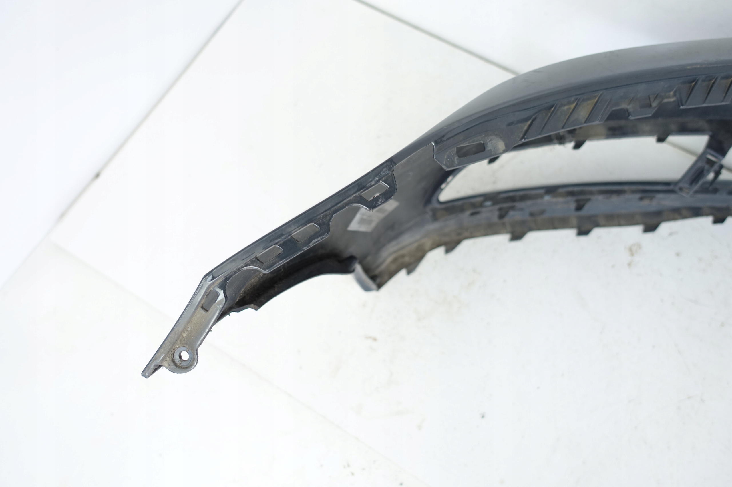 bumper front front VW TOURAN II 5TA 15