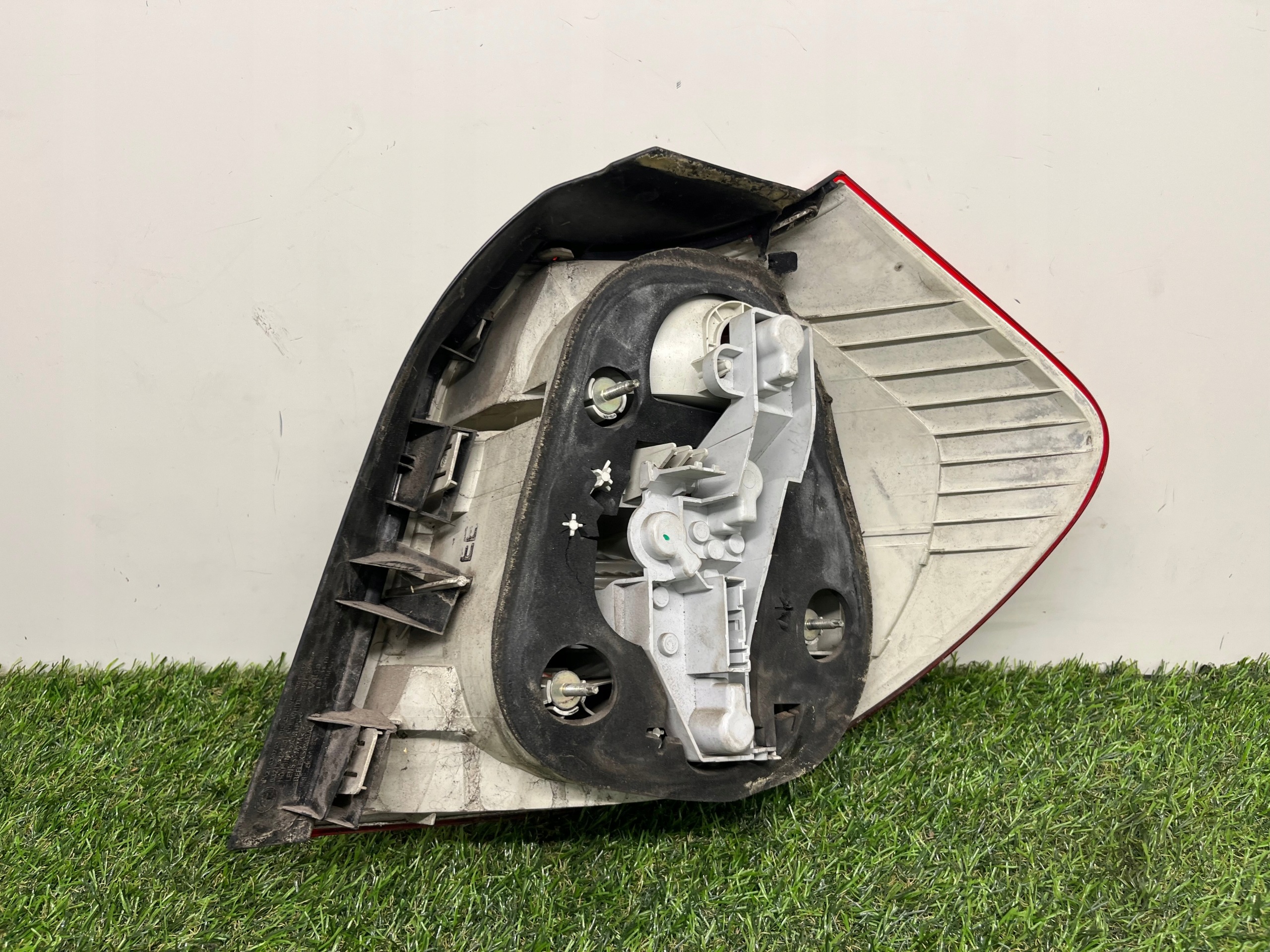 light left rear BMW E87 7164955-04