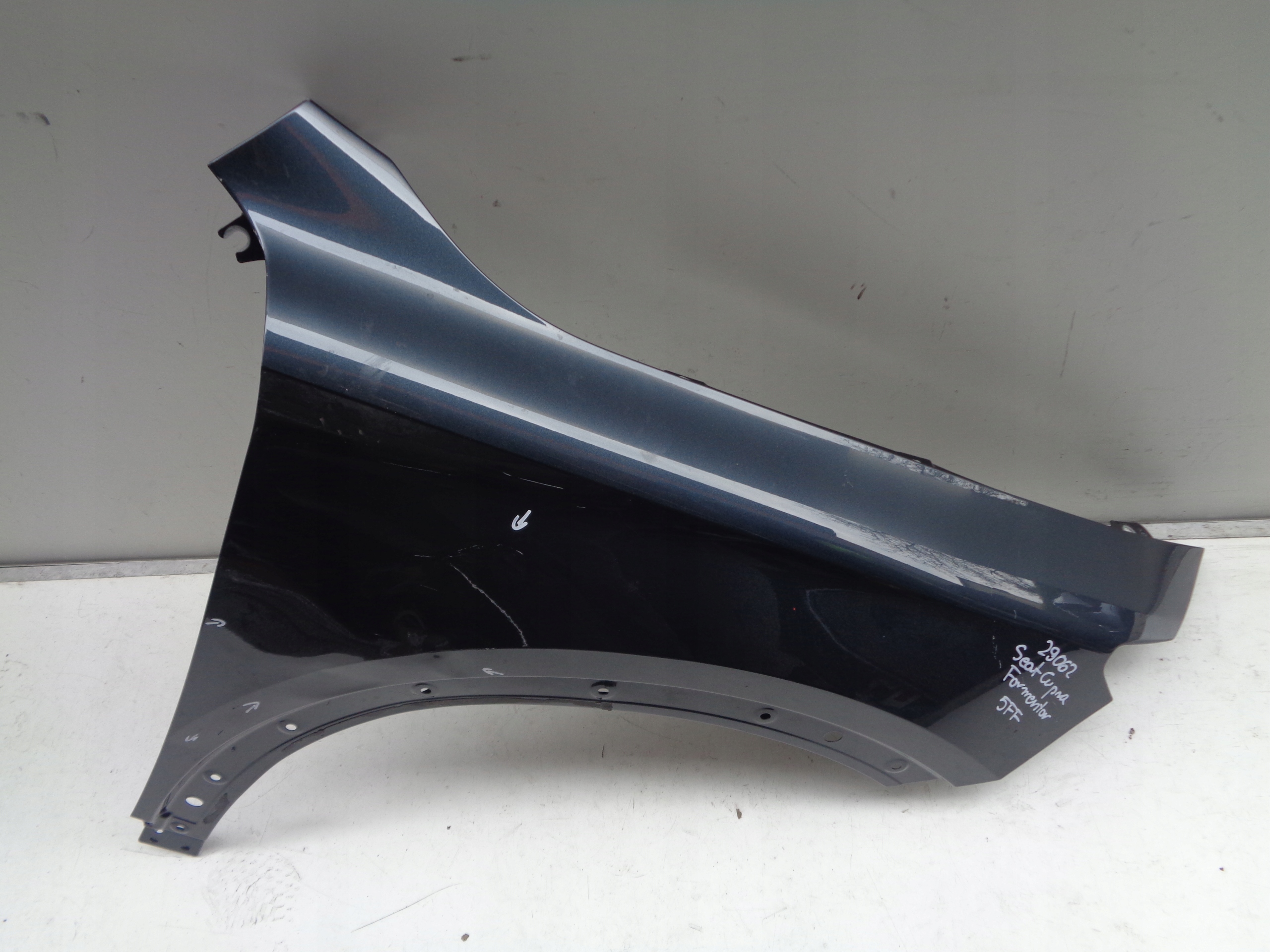PARAFANGO DESTRA SEAT CUPRA FORMENTOR 5FF 21- 29062