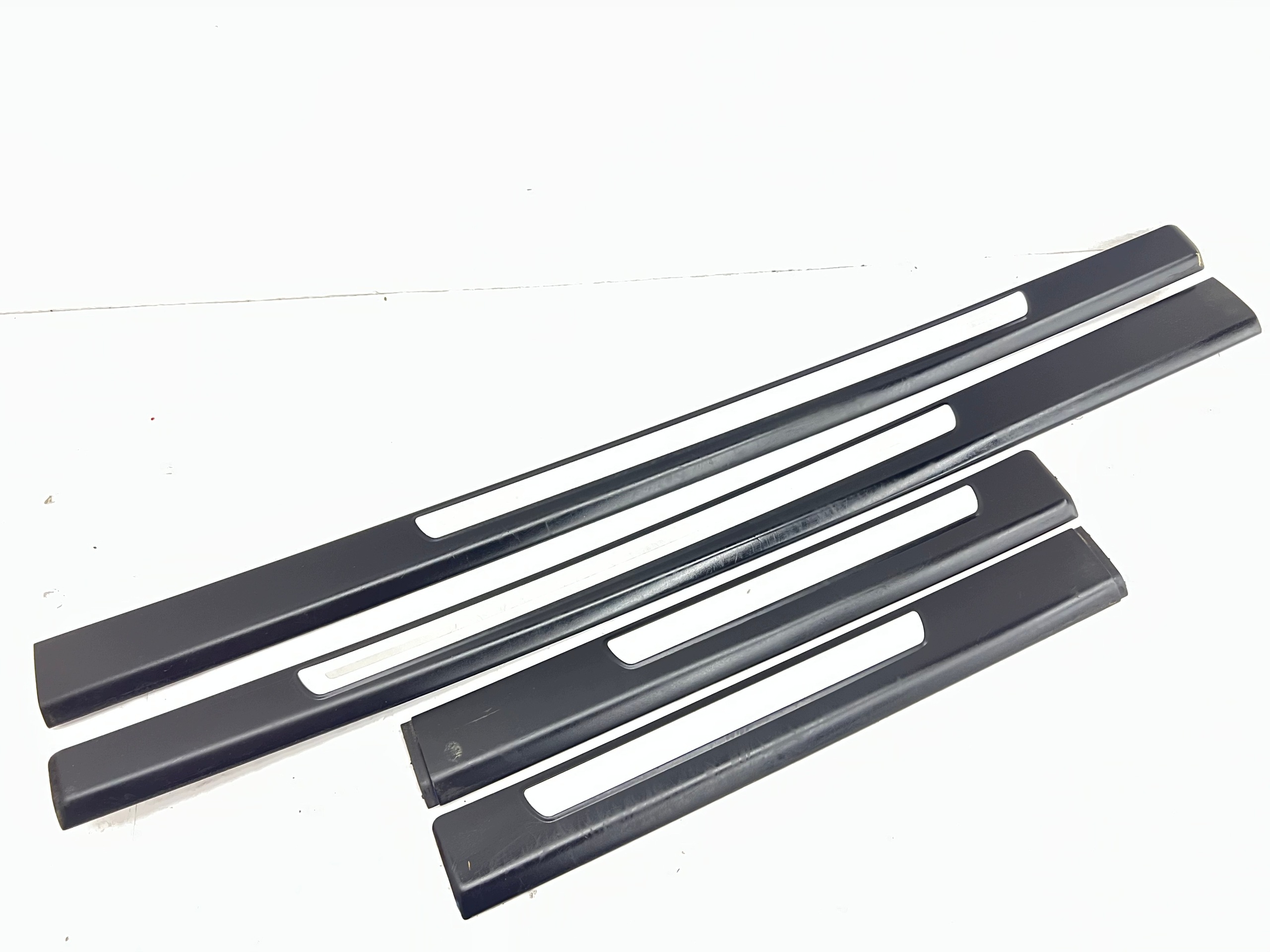 mouldings threshold caps 4SZT KPL AUDI A6 C6 KOMBI 4F0853376C