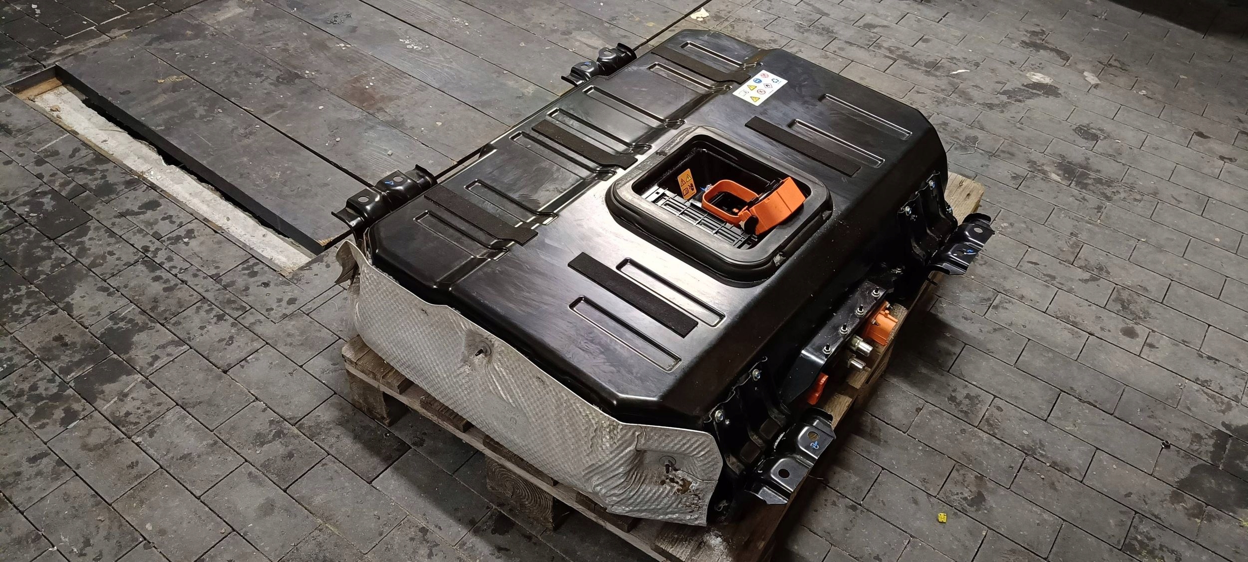 Bateria ogniwo akumulator Chrysler Pacifica Spoiler-in Hybrid 2021