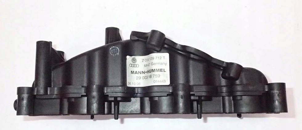 Audi OE 059129712N коллектор Впускный