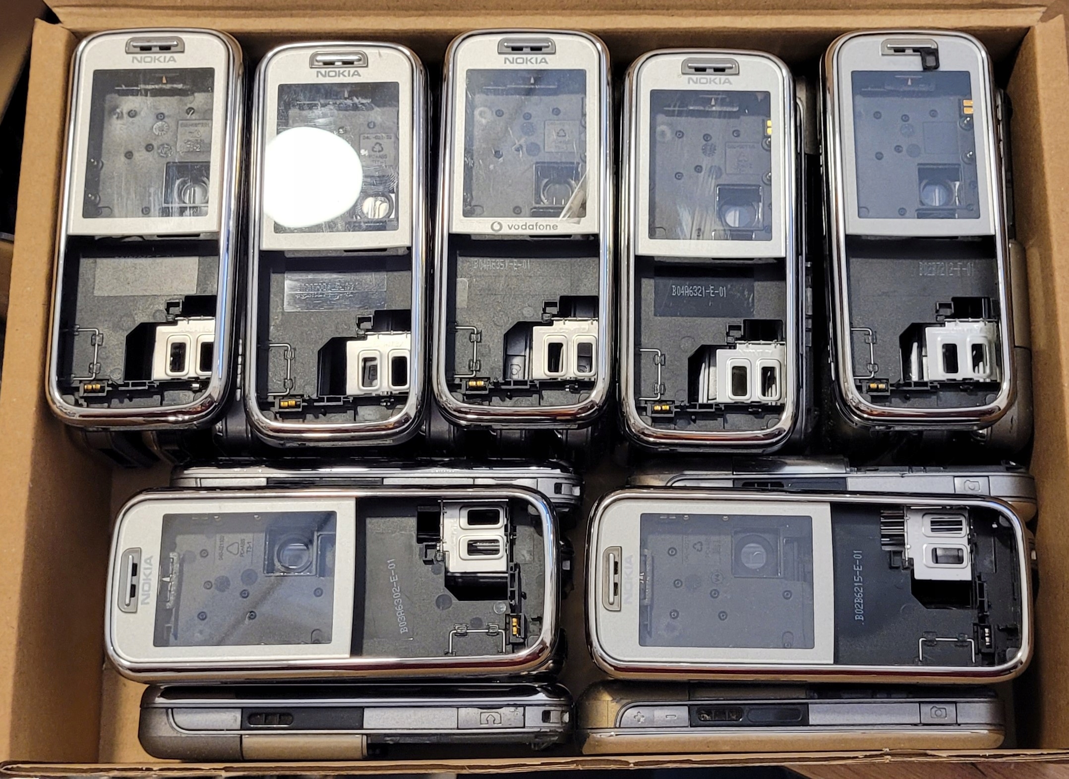 ORYGINALNA OBUDOWA NOKIA 6233 ZESTAW 1 Typ inny