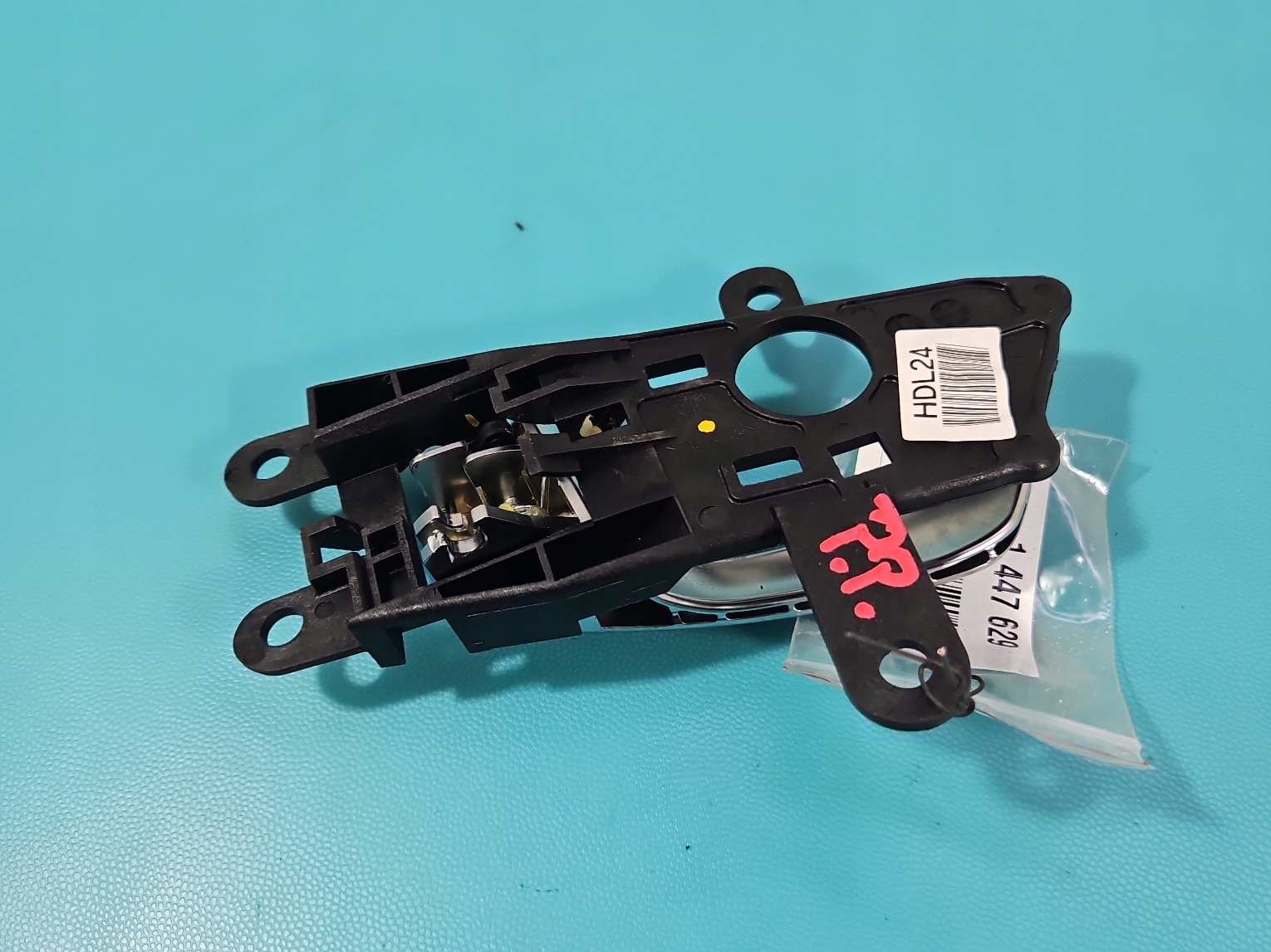 ручка двери внутренняя kia OPTIMA IV 15-20