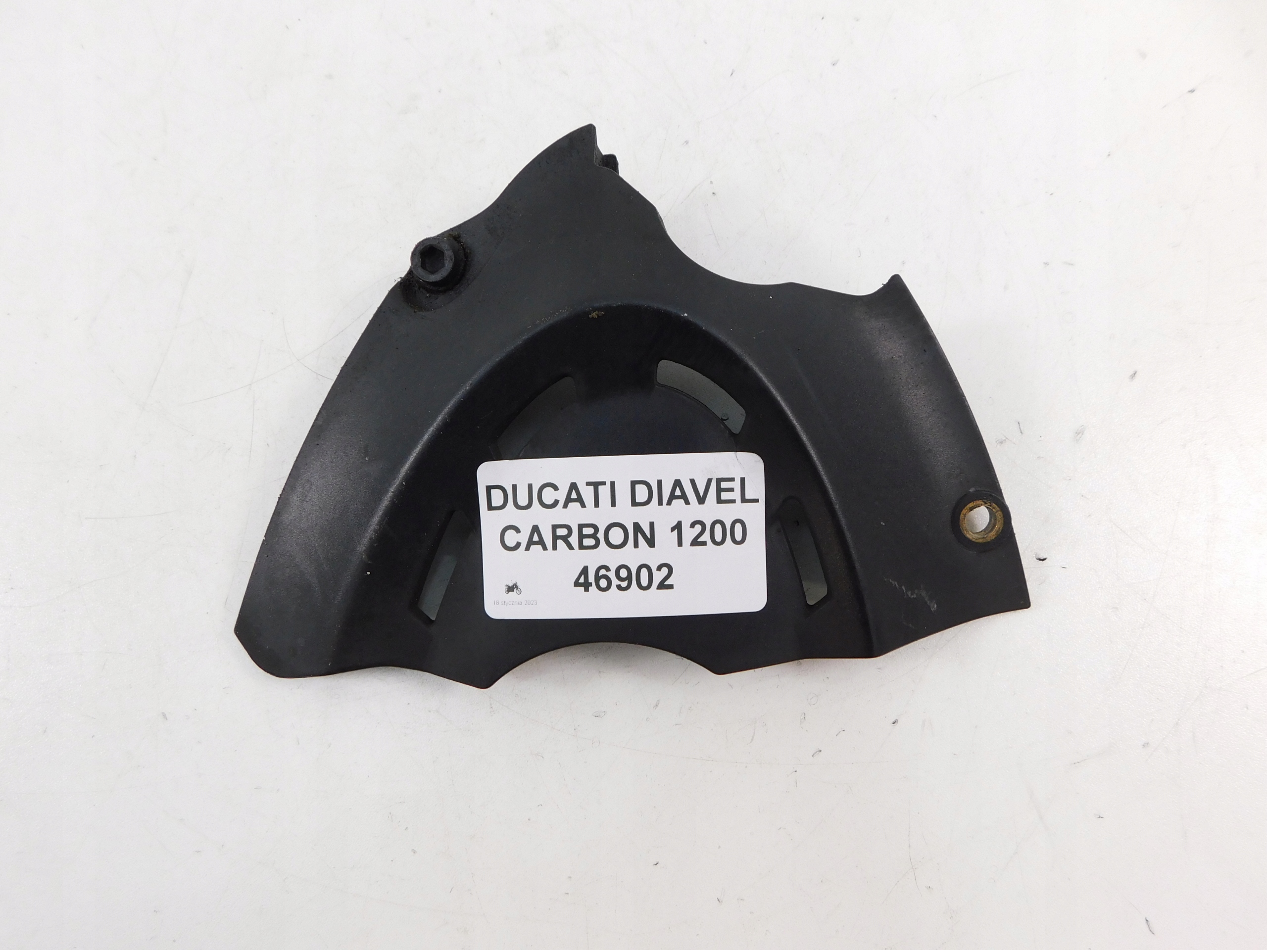 DUCATI DIAVEL CARBON 1200 OSŁONA ZĘBATKI
