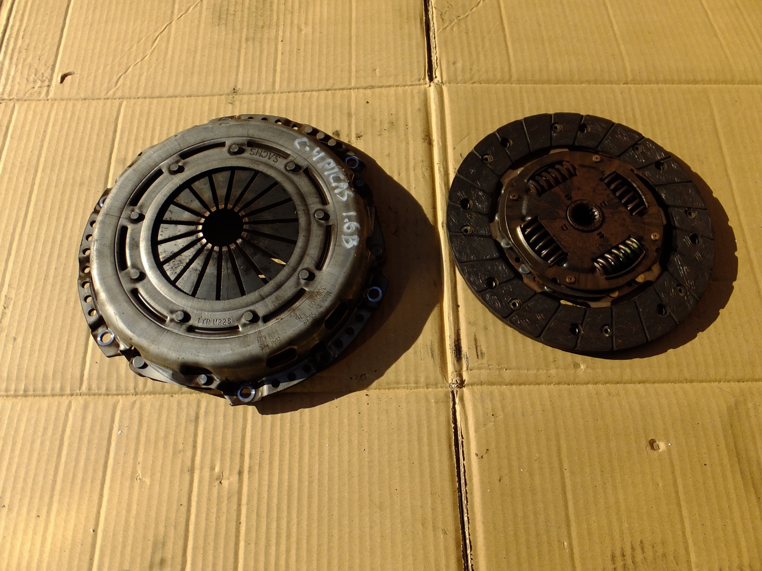 di pressione disco frizione citroen c4 picasso e 1,6 VTI 2011r
