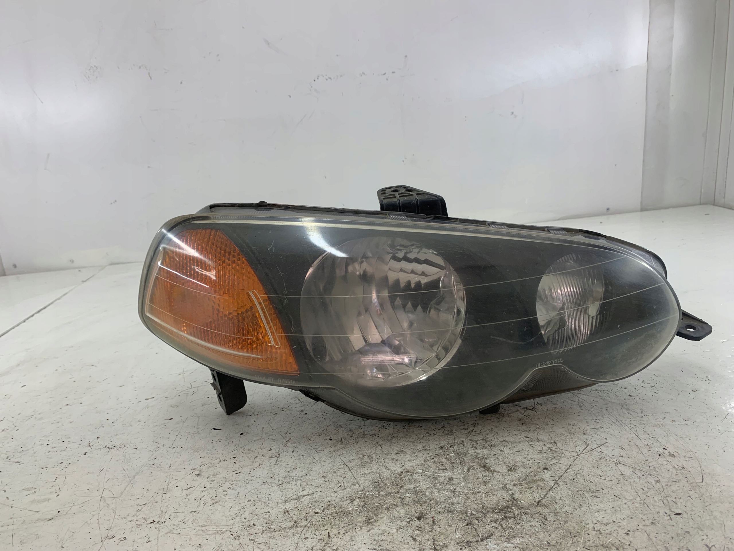 HONDA HR-V and light right front