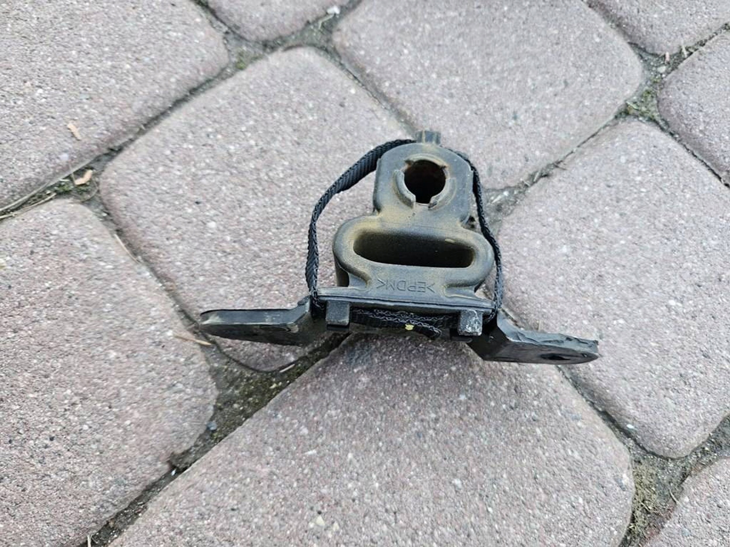 Support de l’échappement Poignée Support plaque Opel Mokka B 2 6P227