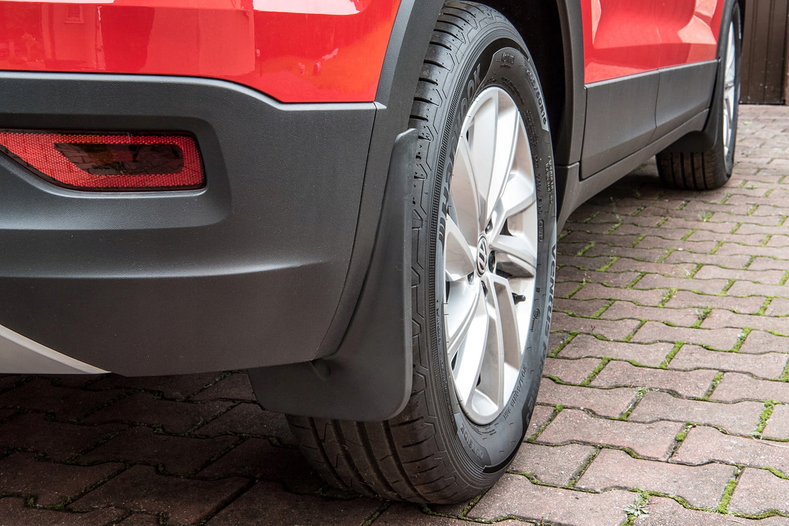 CHLAPACZE VOLKSWAGEN T-CROSS 2018+ Strona zabudowy przód + tył