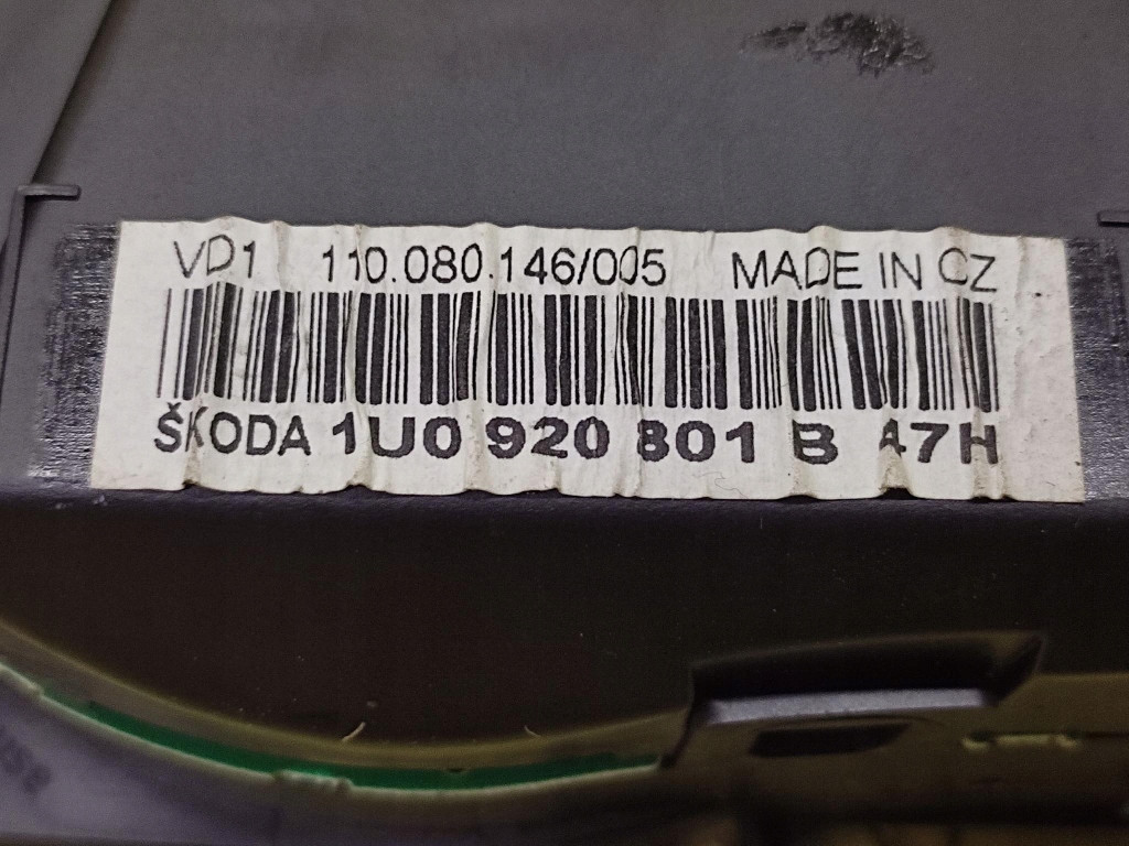 SKODA OCTAVIA 1.6 dials dials 1U0920801B