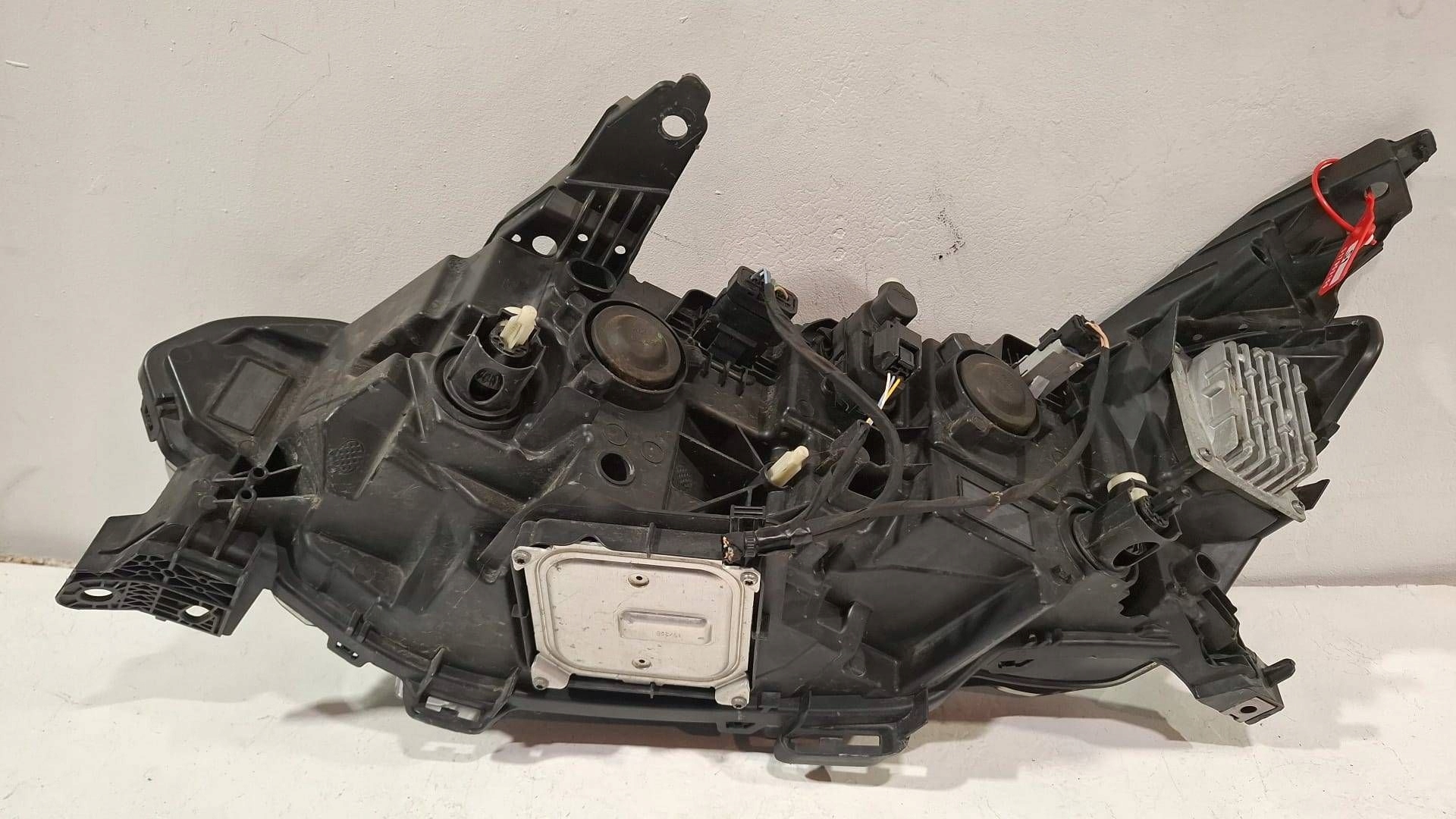 light right 260106724R RENAULT TALISMAN FULL LED PURE VISION 2015- Ladna