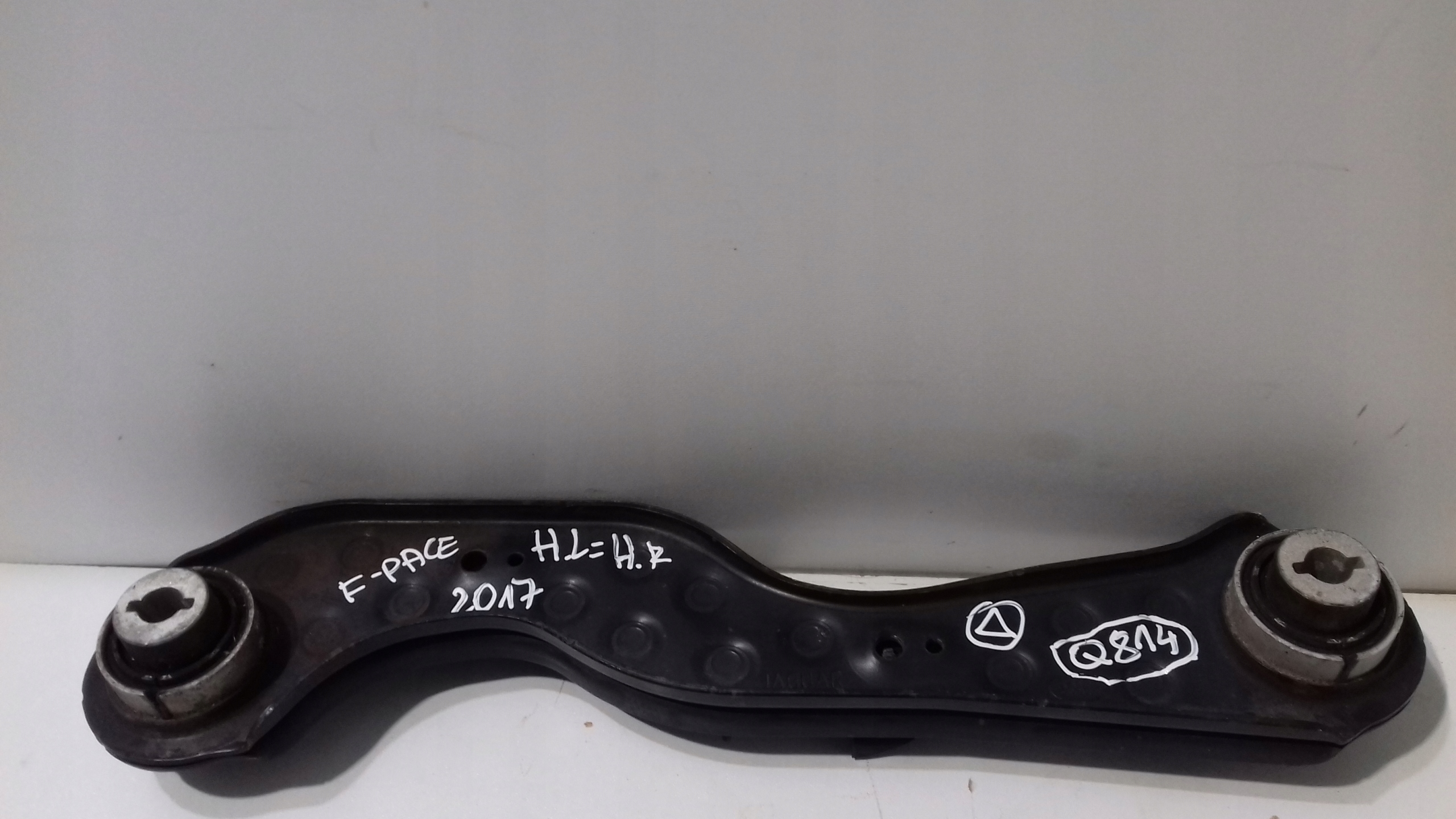 Querlenker links heck JAGUAR E-PACE HK835500AC
