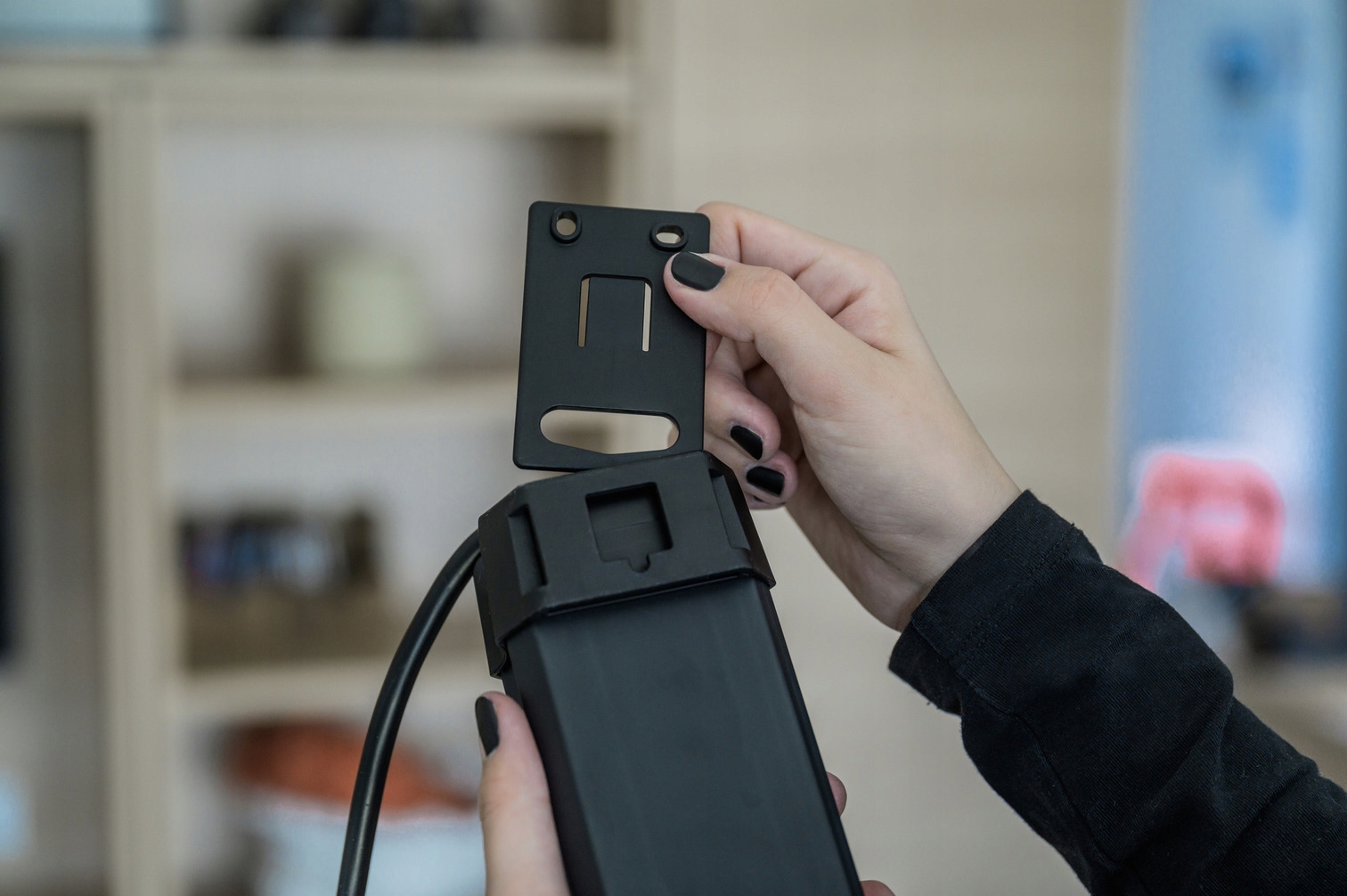 Brennenstuhl Premium listwa przeciwprzepięciowa z mocowaniem 4 gniazda 3m Maksymalne obciążenie 3680 W