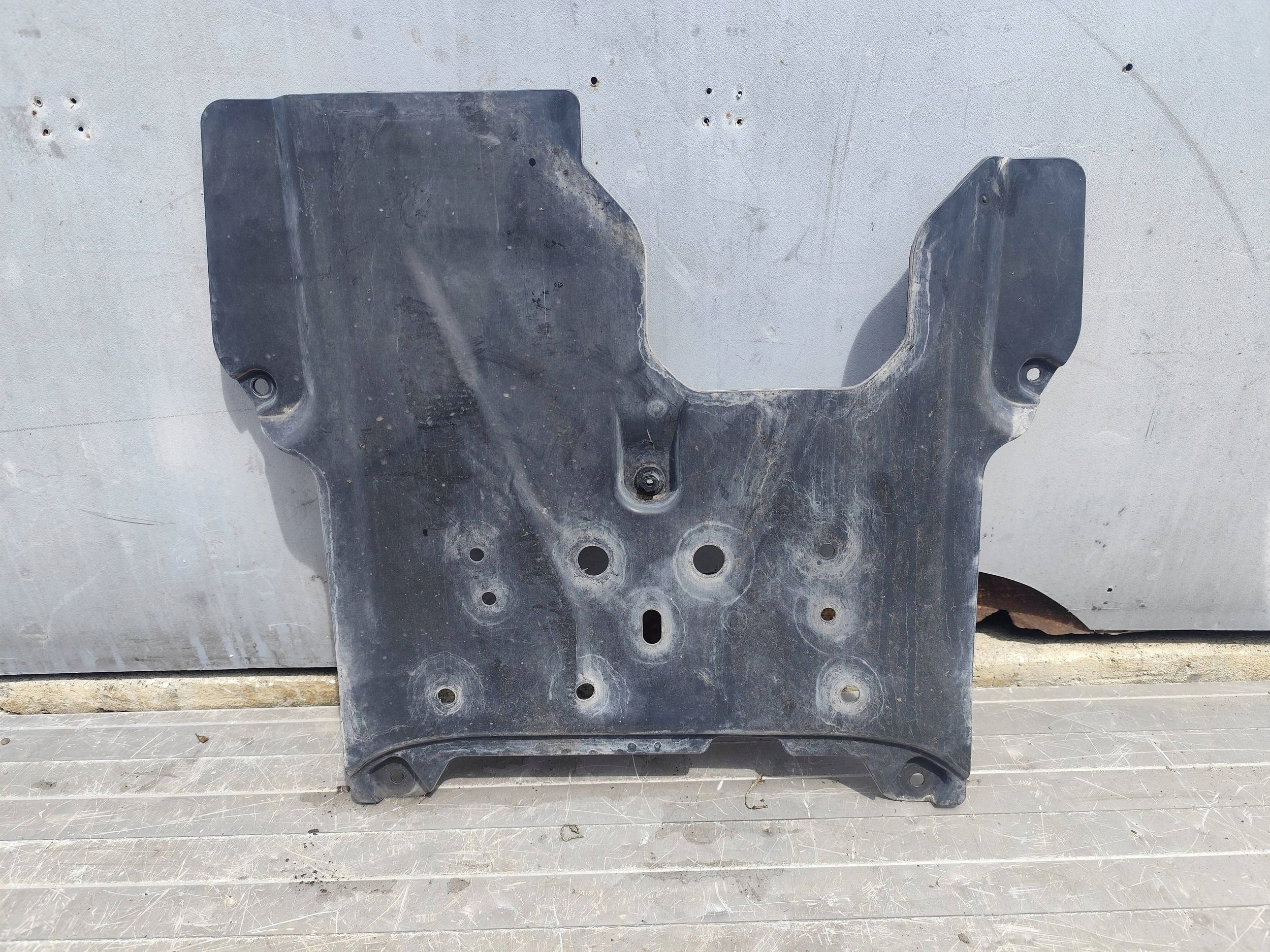 KIA SPORTAGE V cover cover below engine 62407R2000