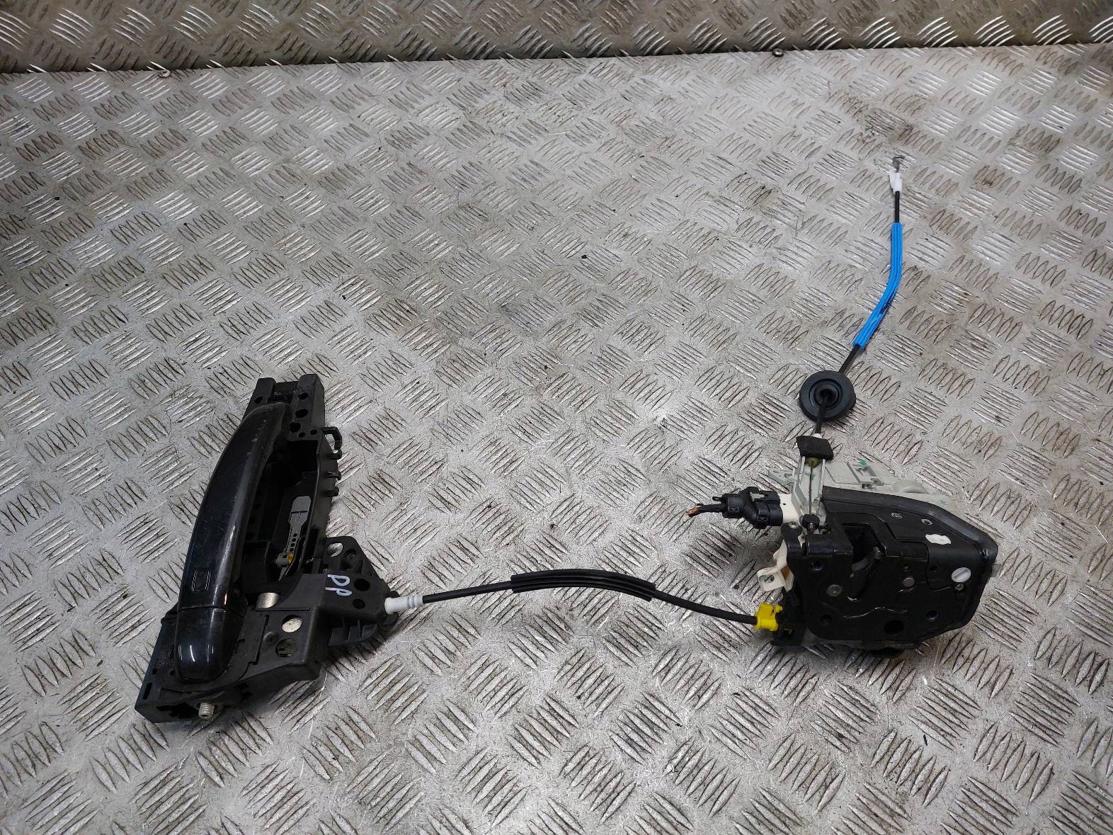 lock door right front + handle exterior AUDI A4 B8 8J1833016C