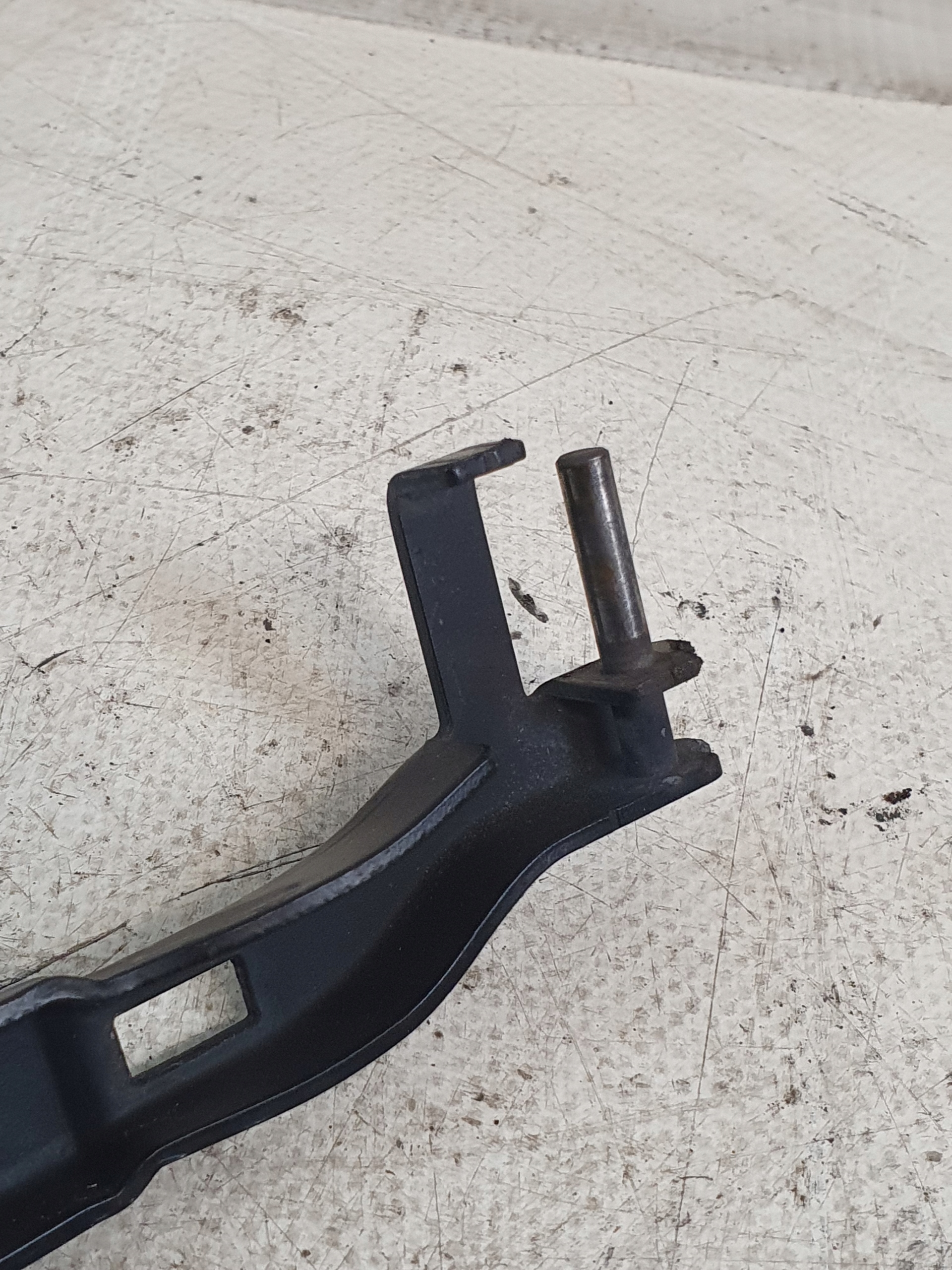 ramínka stěračů předek BMW E91 EU 06r.