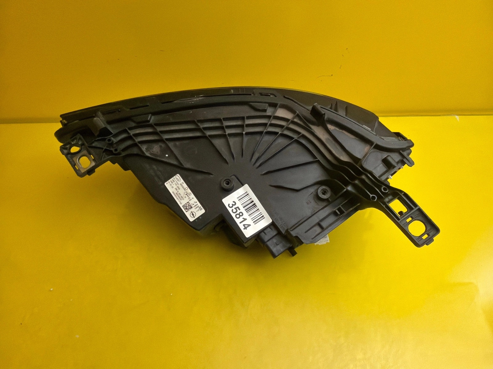 light right Opel Astra 6 VI L Full Led 9850326680