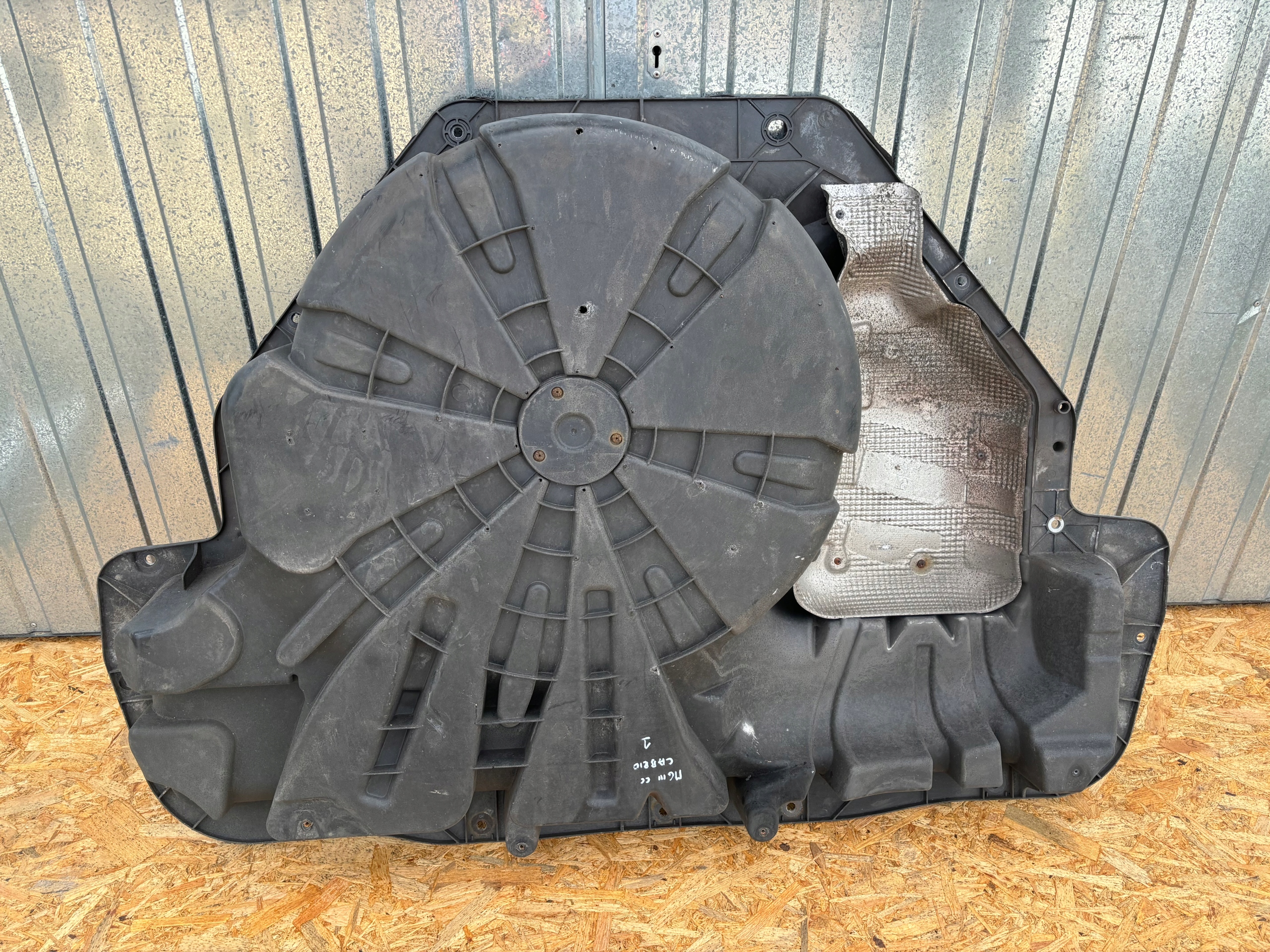 RENAULT MEGANE III CC CABRIO WANNA PODŁOGA BAGAŻNIKA 745140028R