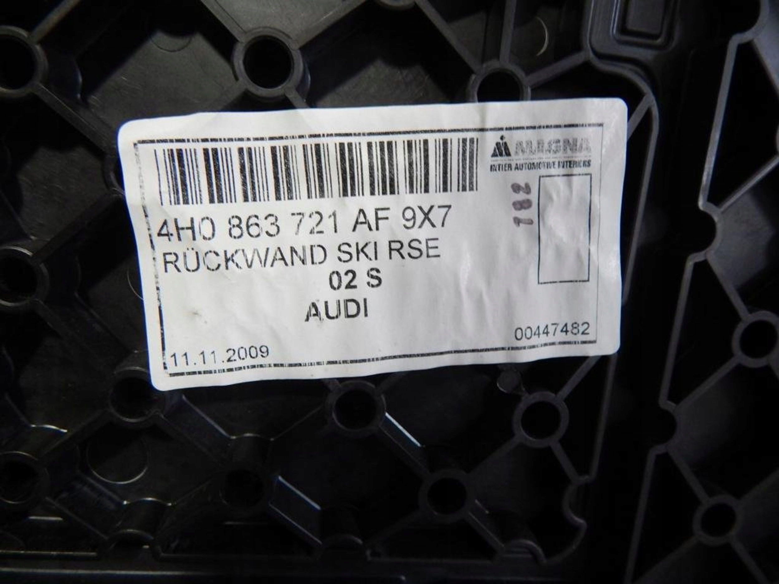 AUDI A8 D4 upholstery SCIANA boot 4H0863721AF